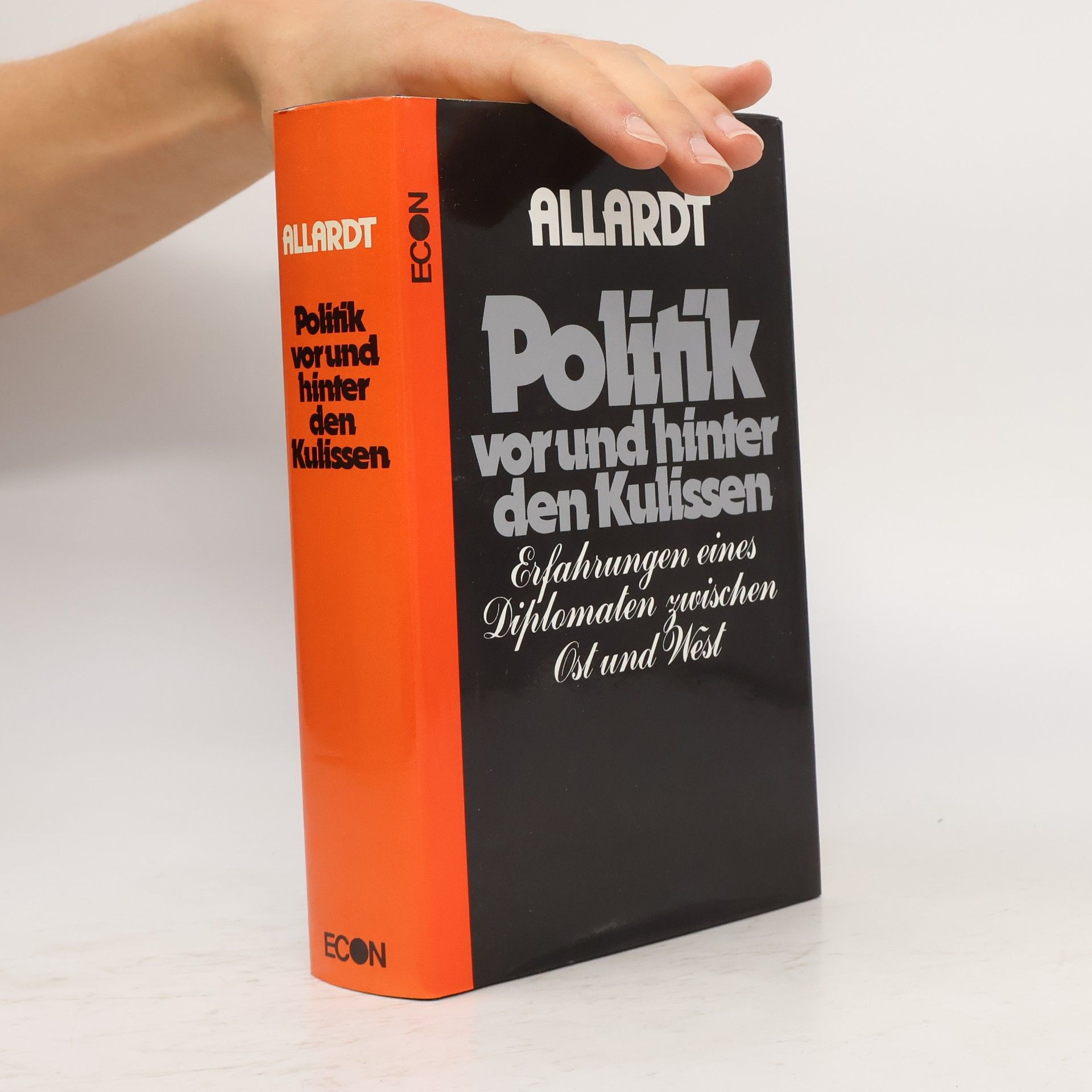 Politik vor und hinter den Kulissen