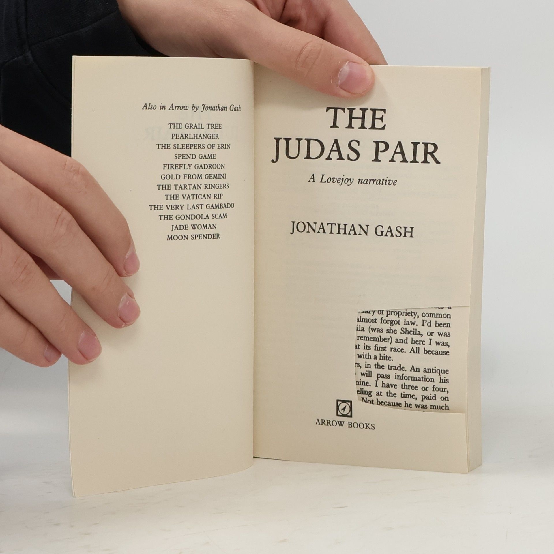 Jonathan Gash Lovejoy: The Judas Pair