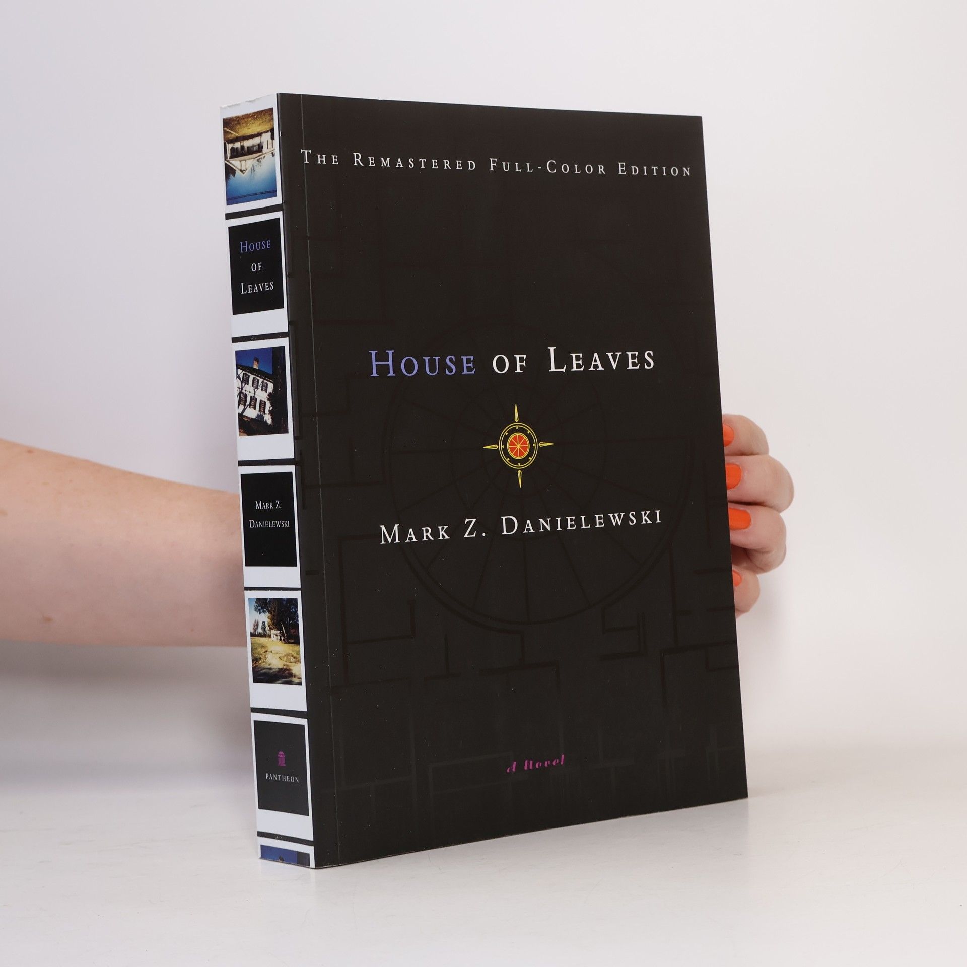 Mark Z. Danielewski House of Leaves