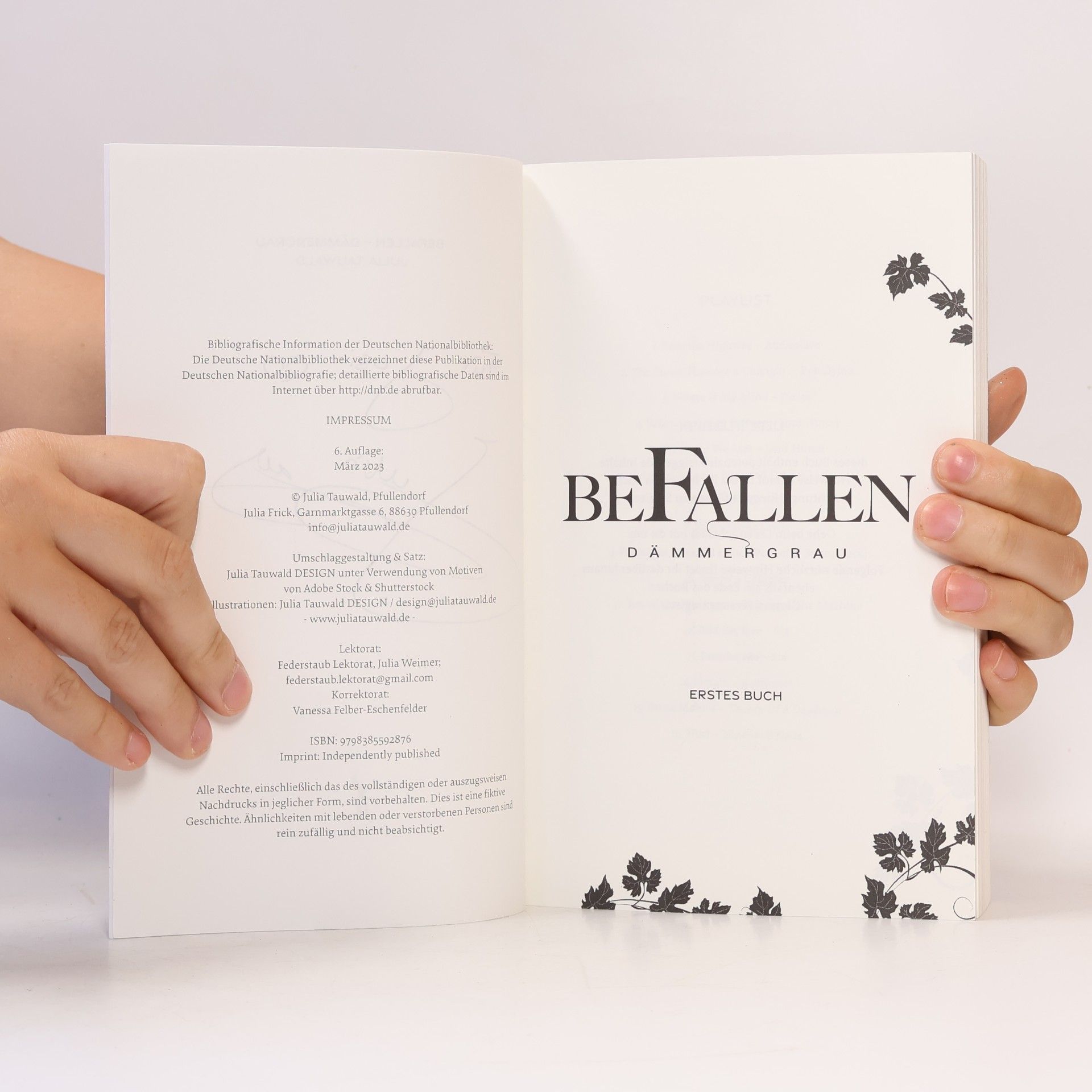 Julia Tauwald Befallen 1
