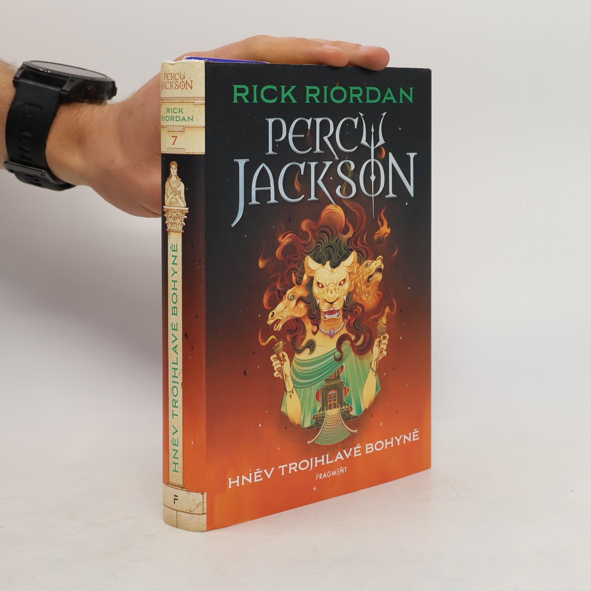 Rick Riordan Percy Jackson. Hněv trojhlavé bohyně