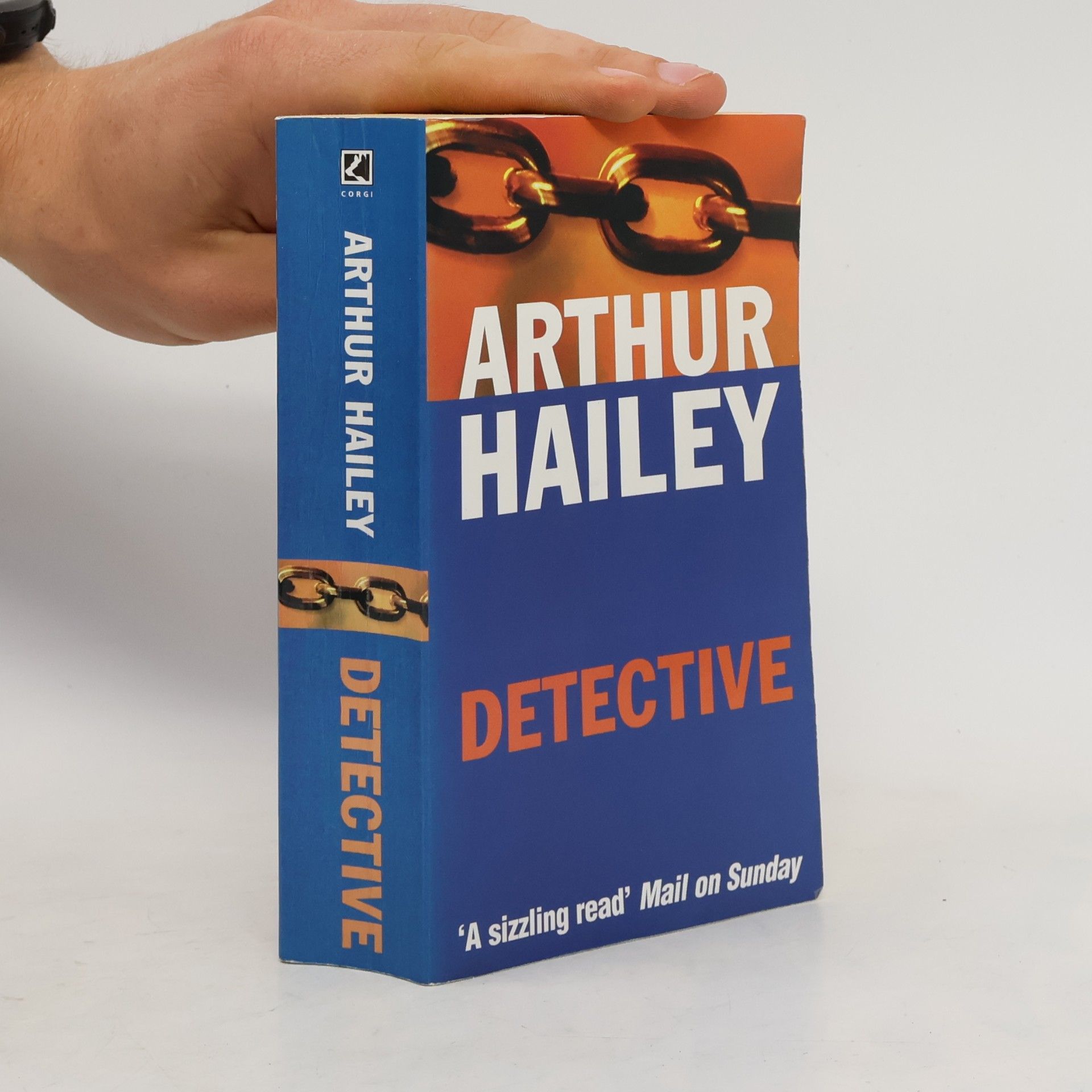 Detective