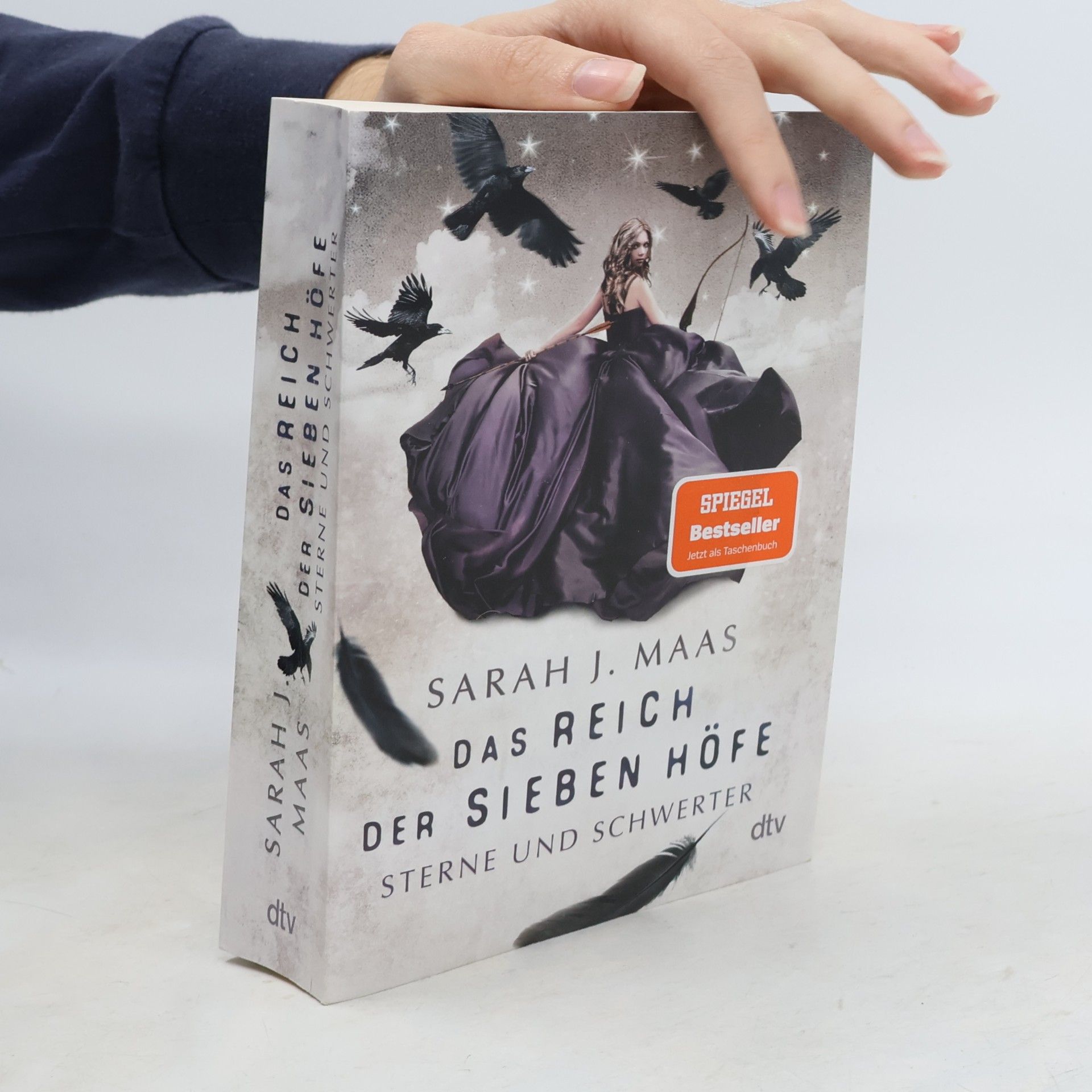 Sarah J. Maas Das Reich der sieben Höfe. Sterne und Schwerter