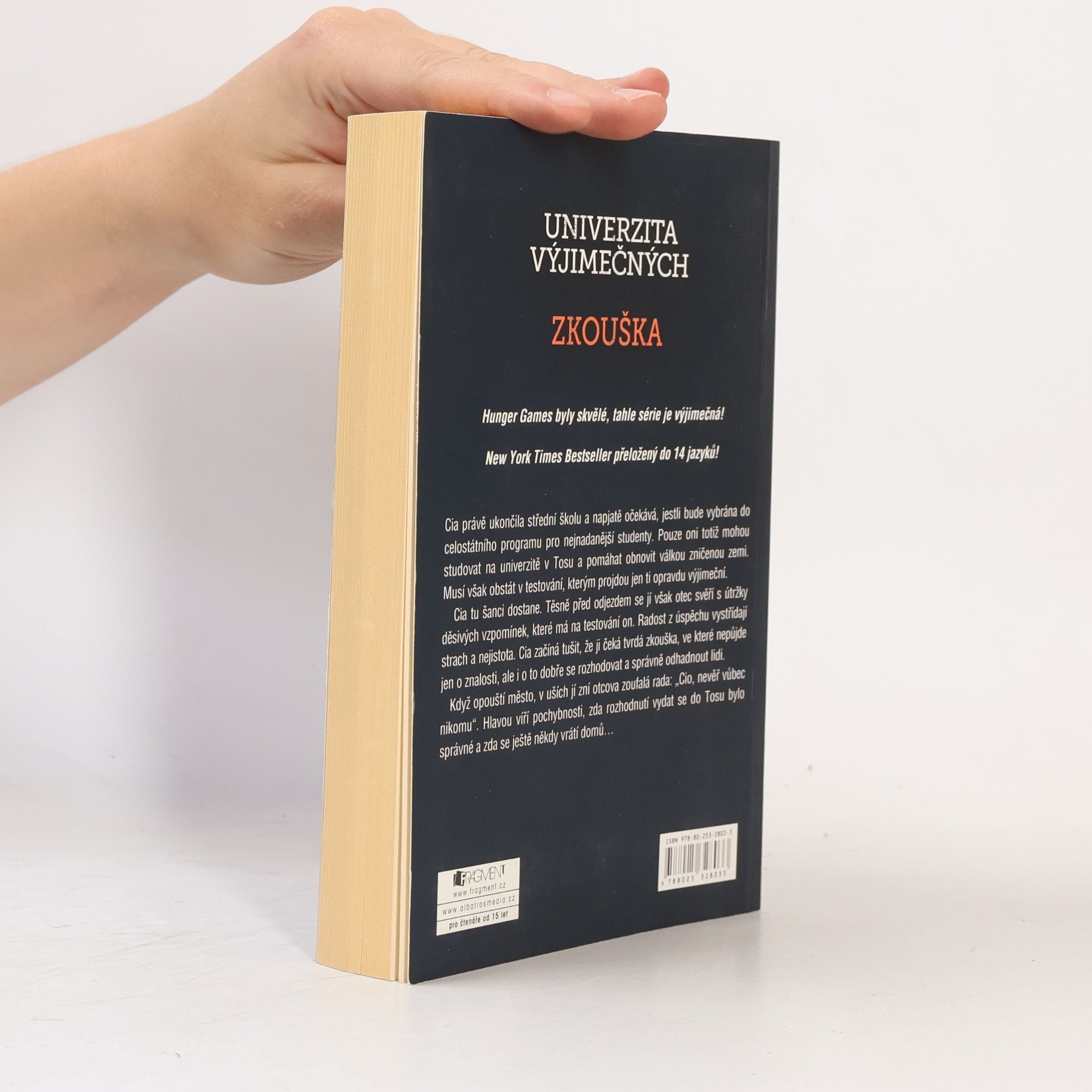 Joelle Charbonneau Univerzita výjimečných. Zkouška