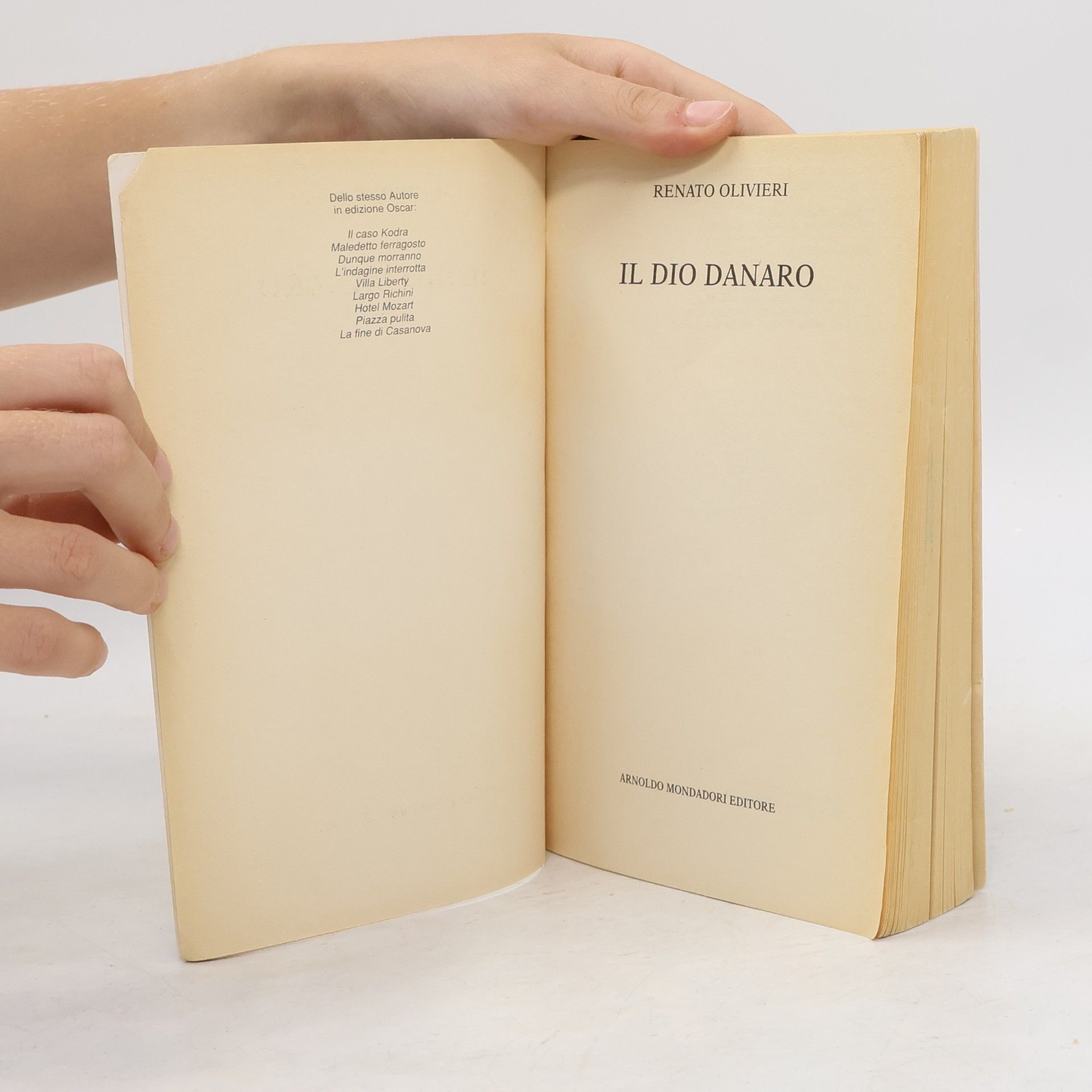 Renato Olivieri Best Sellers - 818: Il dio danaro