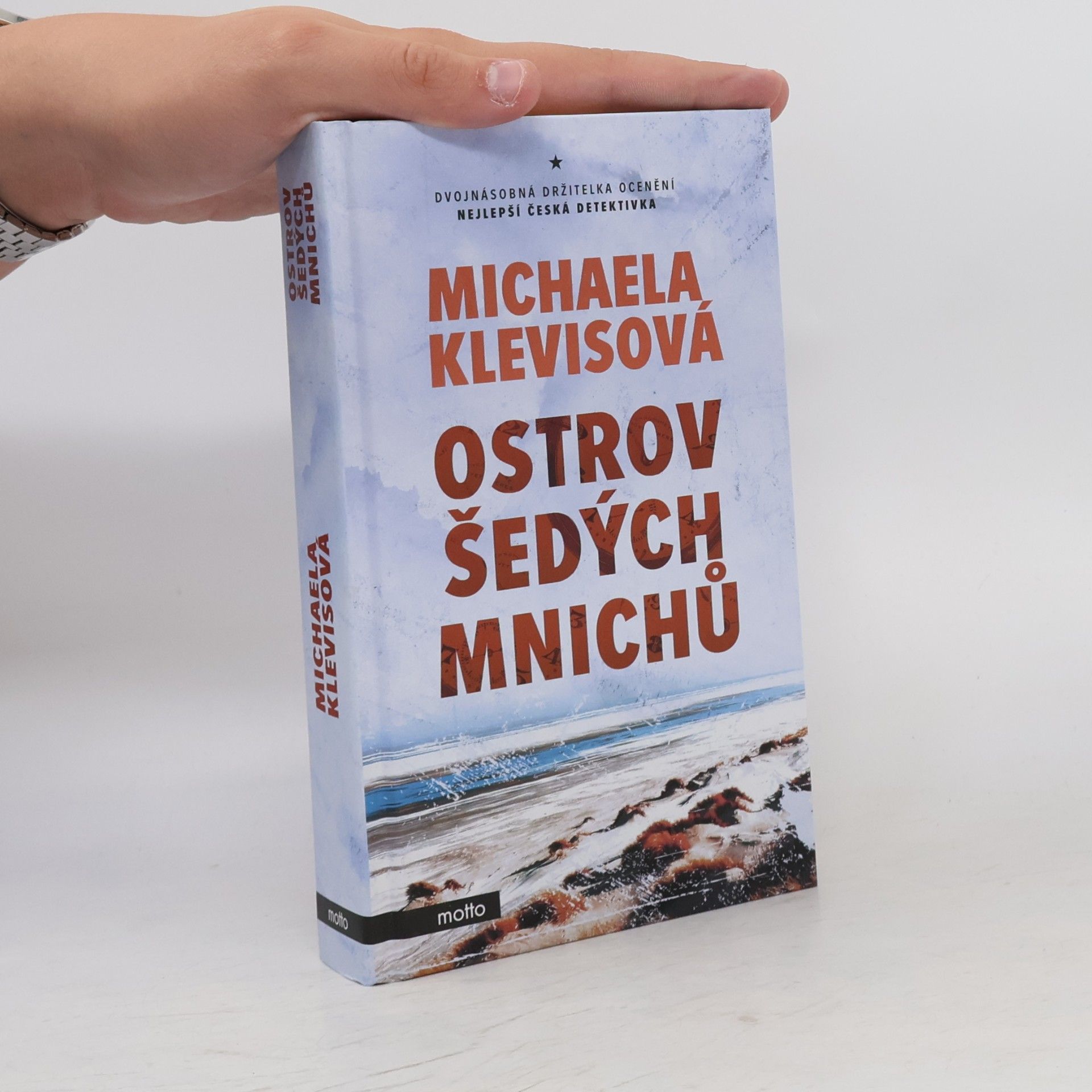 Michaela Klevisová Ostrov šedých mnichů