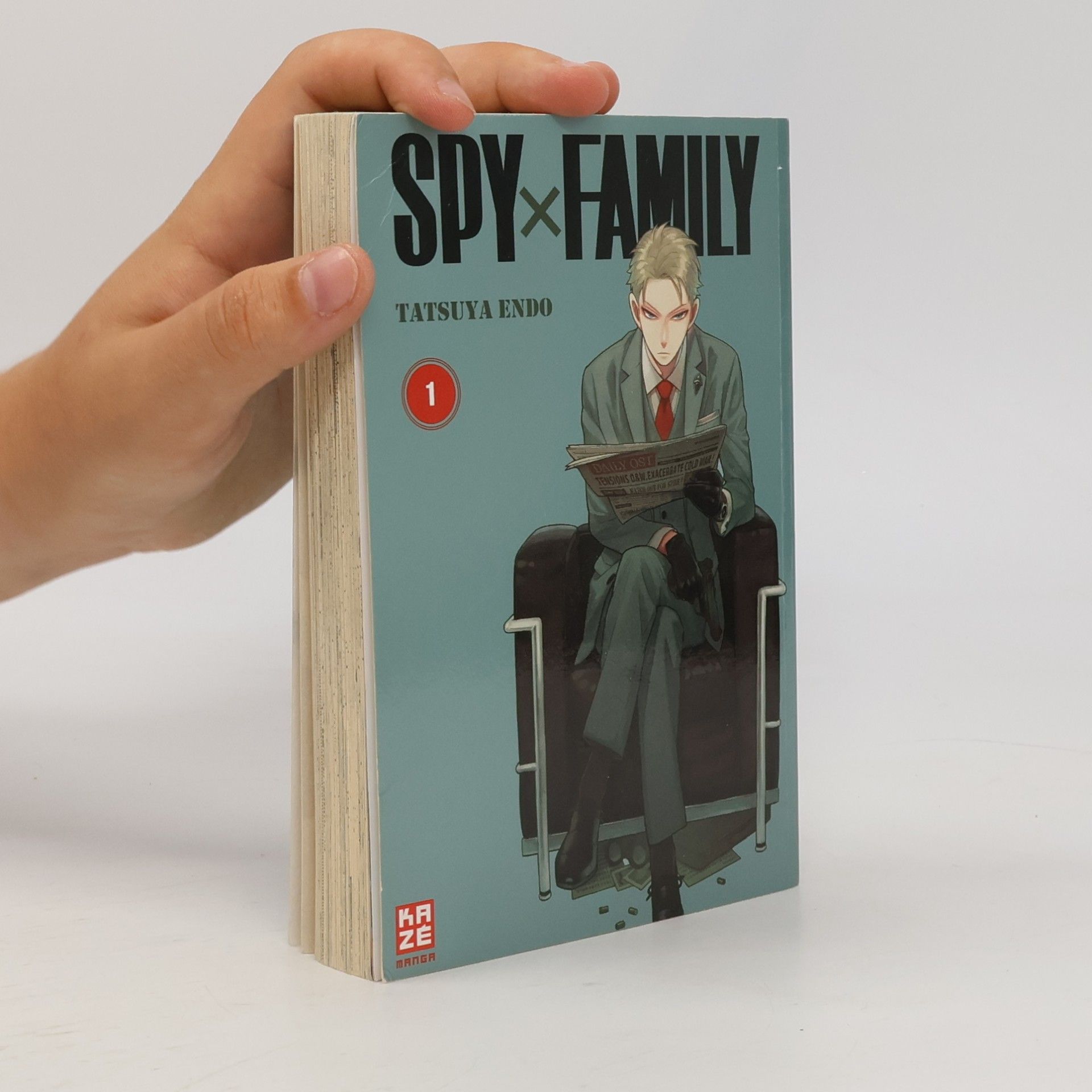 Tacuja Endó Spy x Family 1