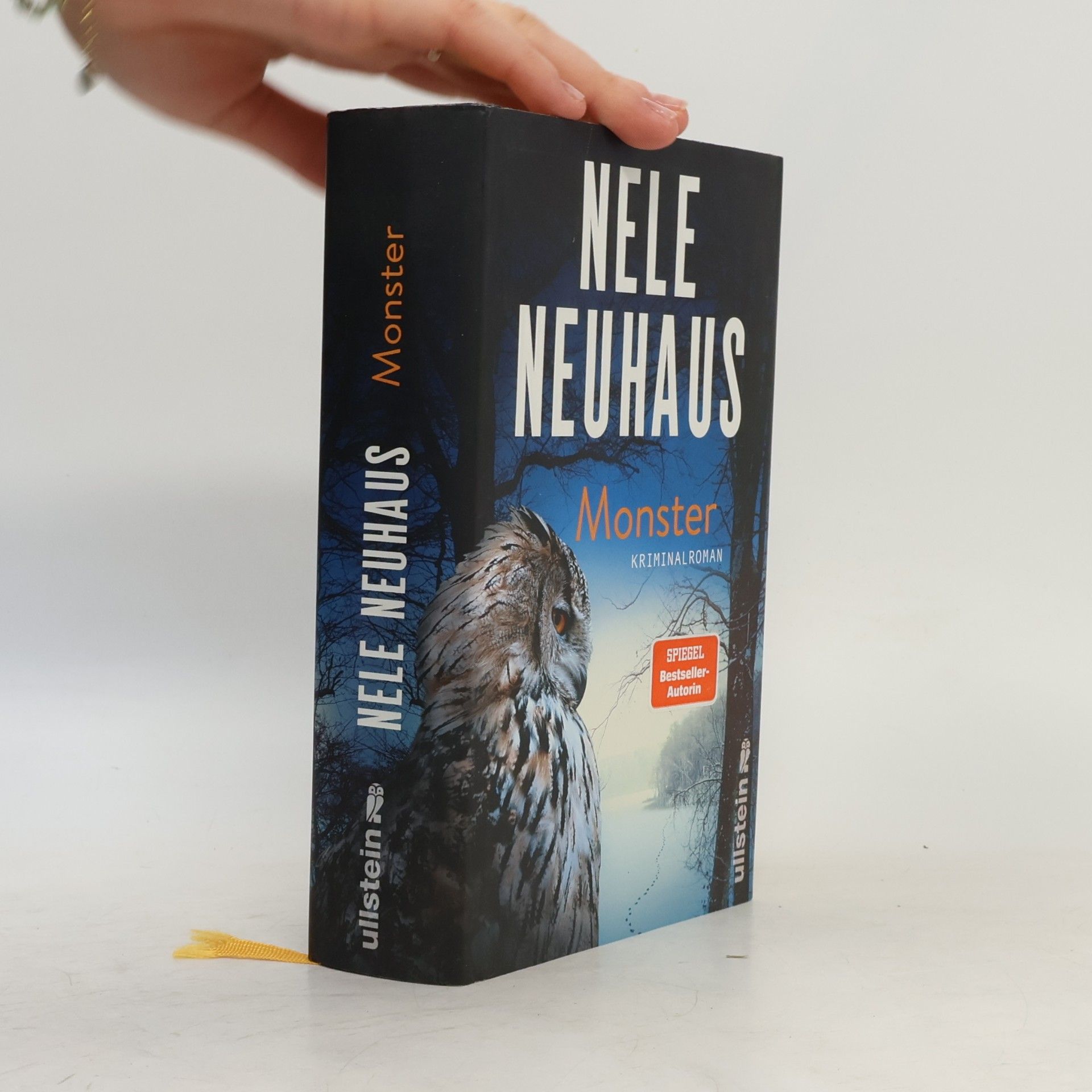 Nele Neuhaus Monster