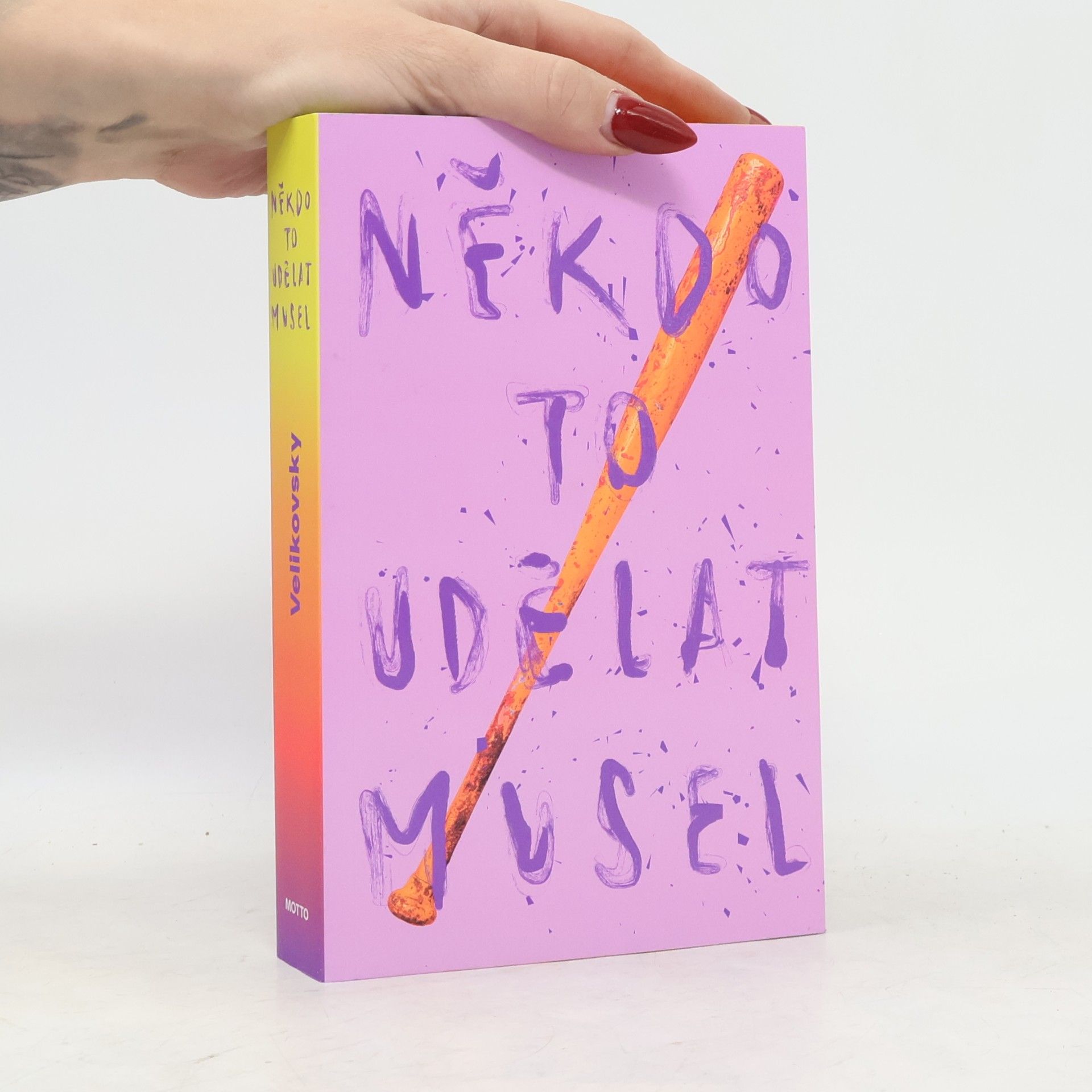 Velikovsky Někdo to udělat musel