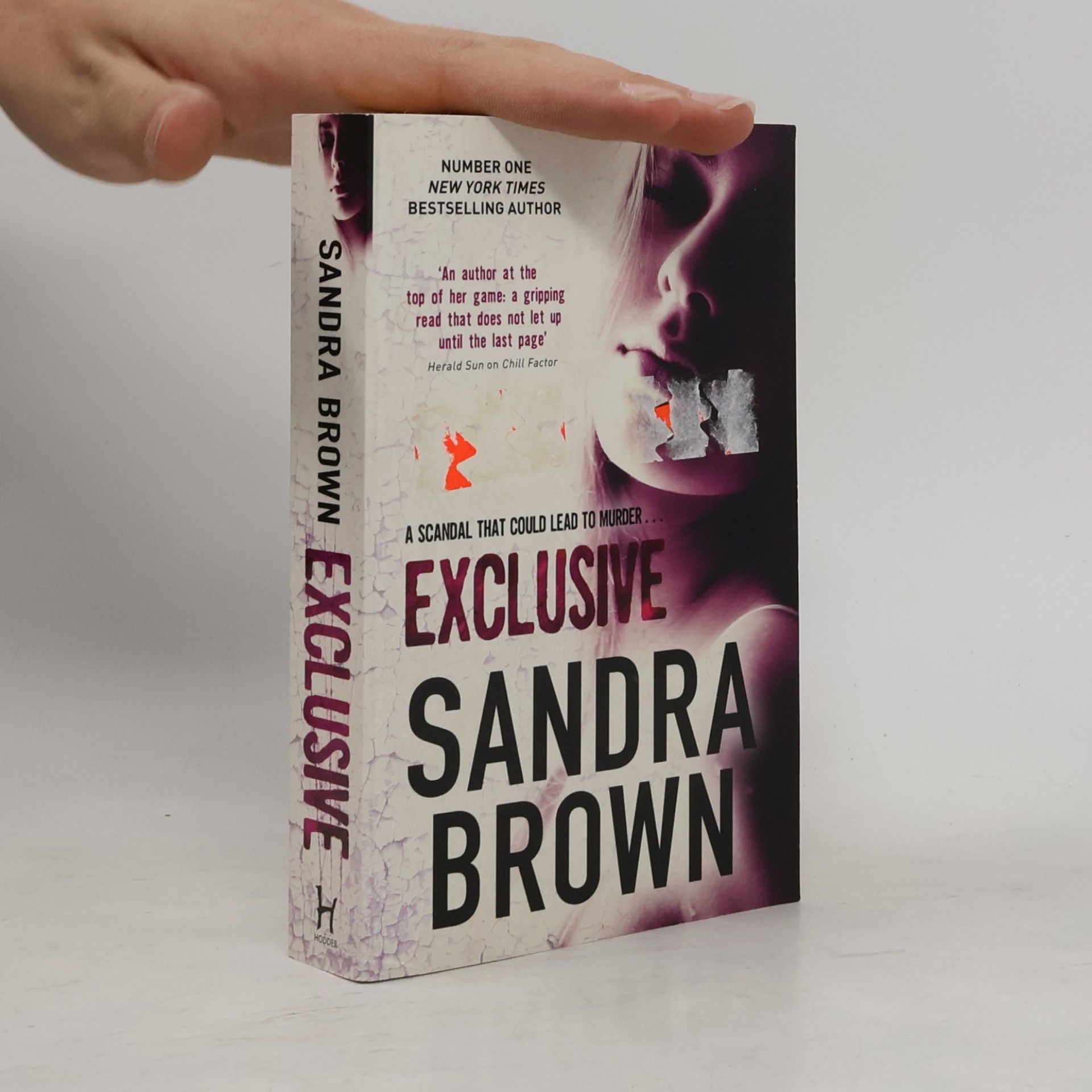 Sandra Brown Exclusive