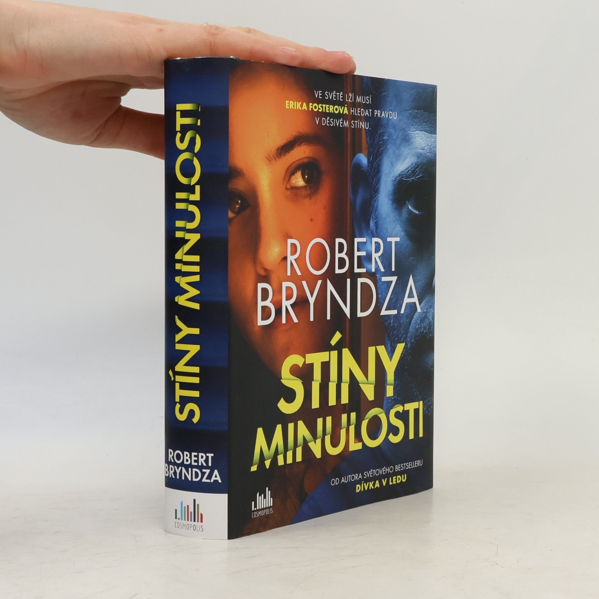 Stíny minulosti