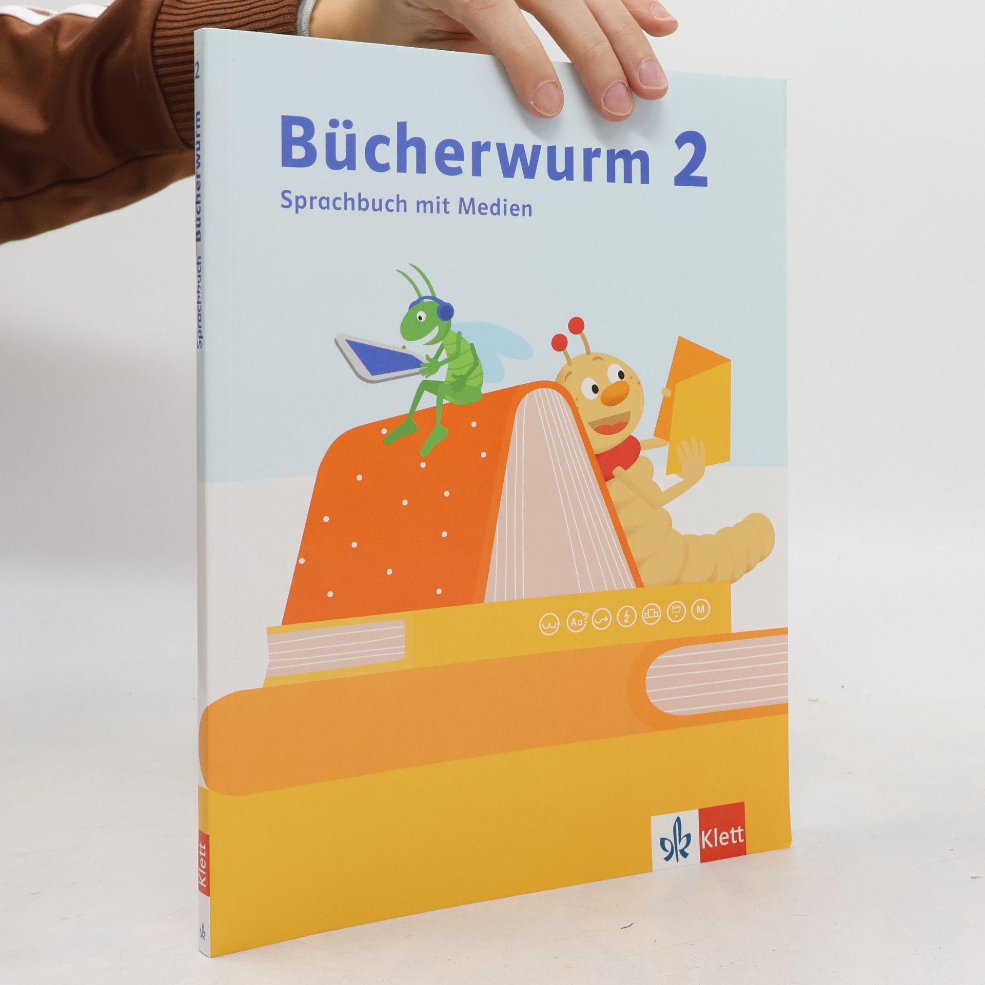 AA.VV. Bücherwurm 2