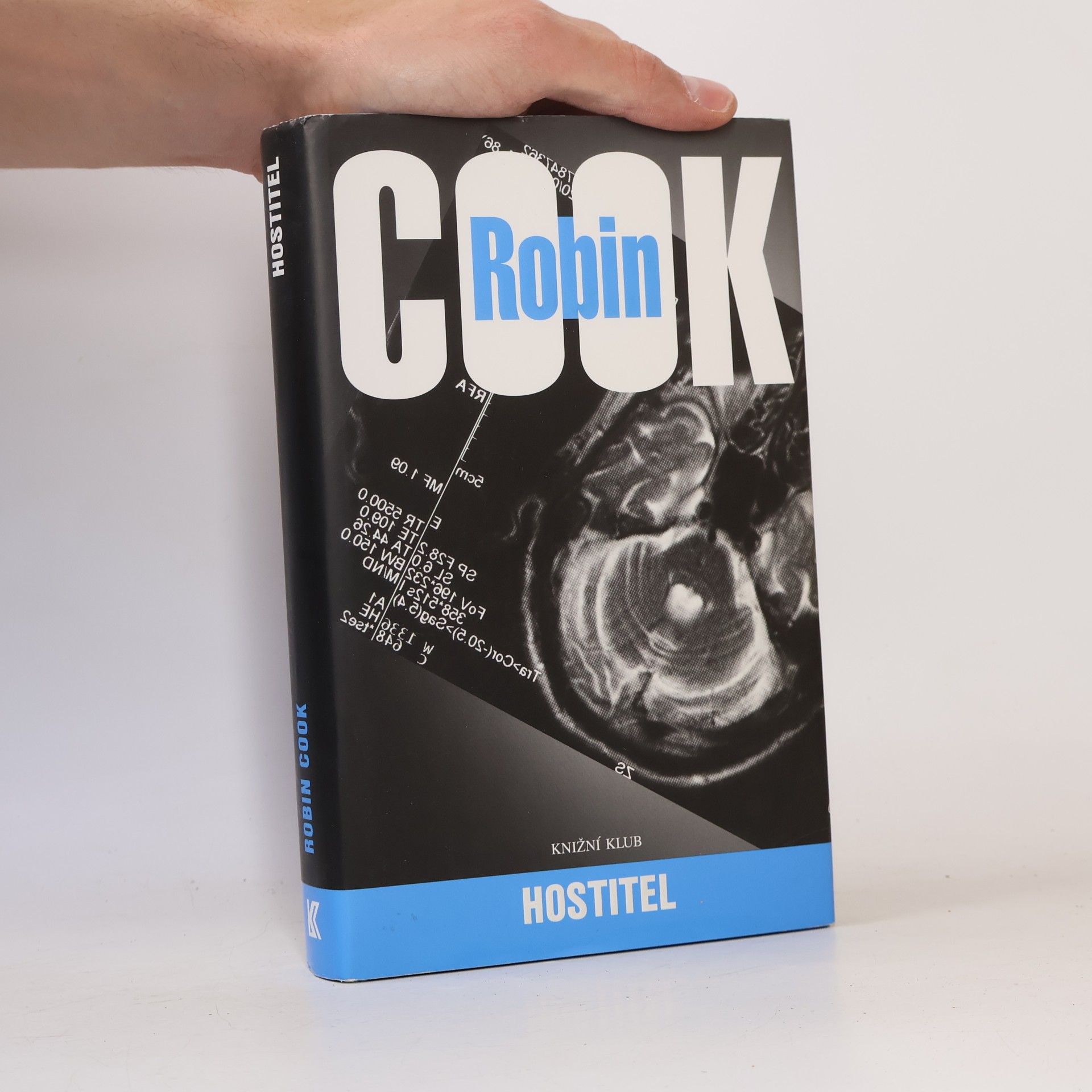 Robin Cook Hostitel