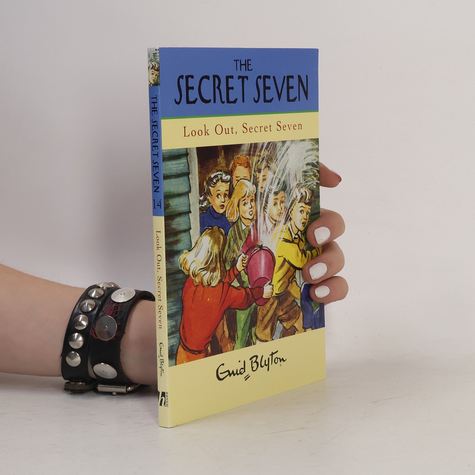 Enid Blyton Look Out, Secret Seven