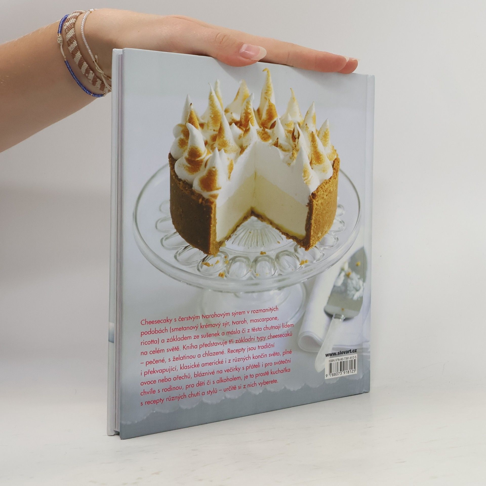 Hannah Miles Božský cheesecake - 60 receptů na dokonalé moučníky s čerstvým tvarohovým sýrem