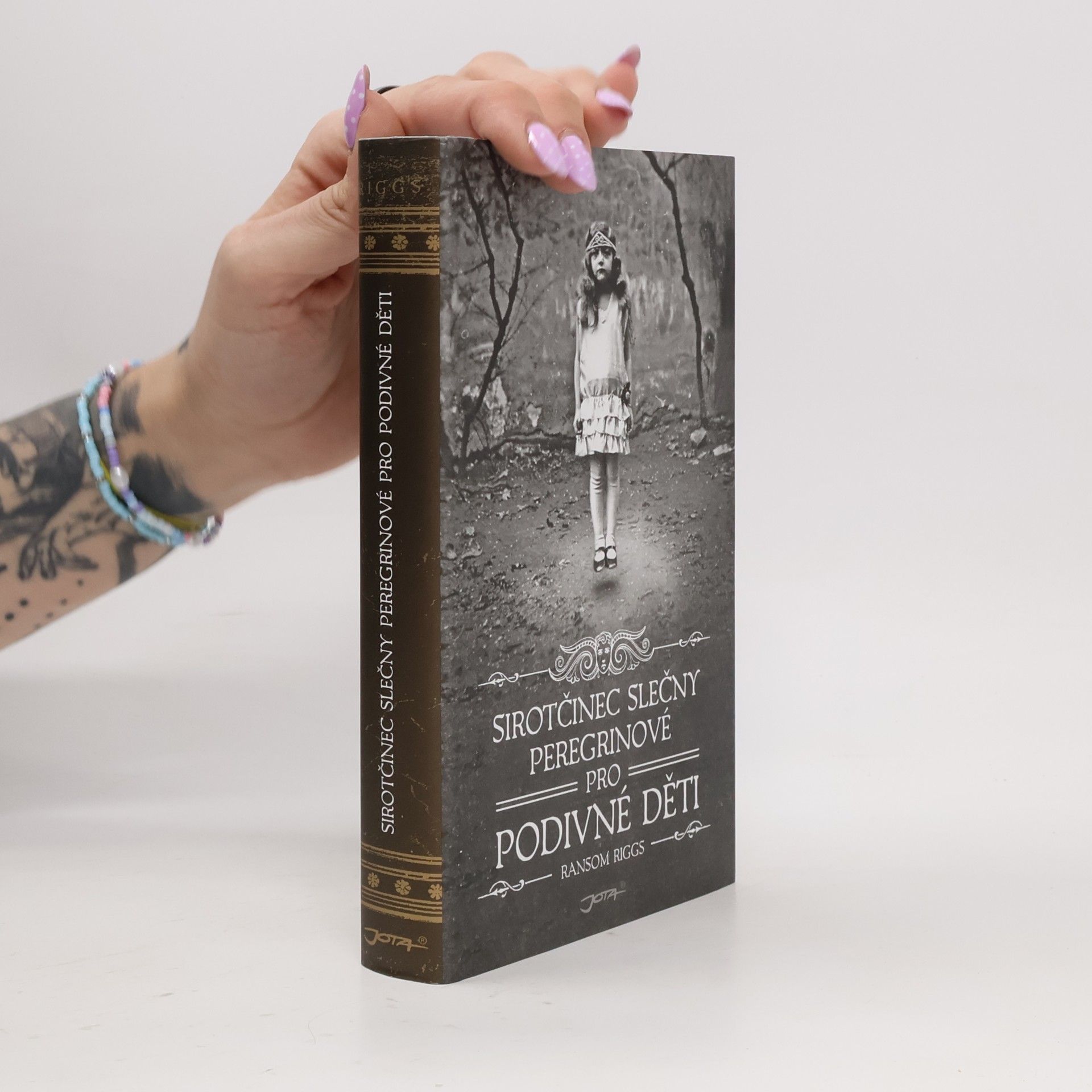 Ransom Riggs Sirotčinec slečny Peregrinové pro podivné děti
