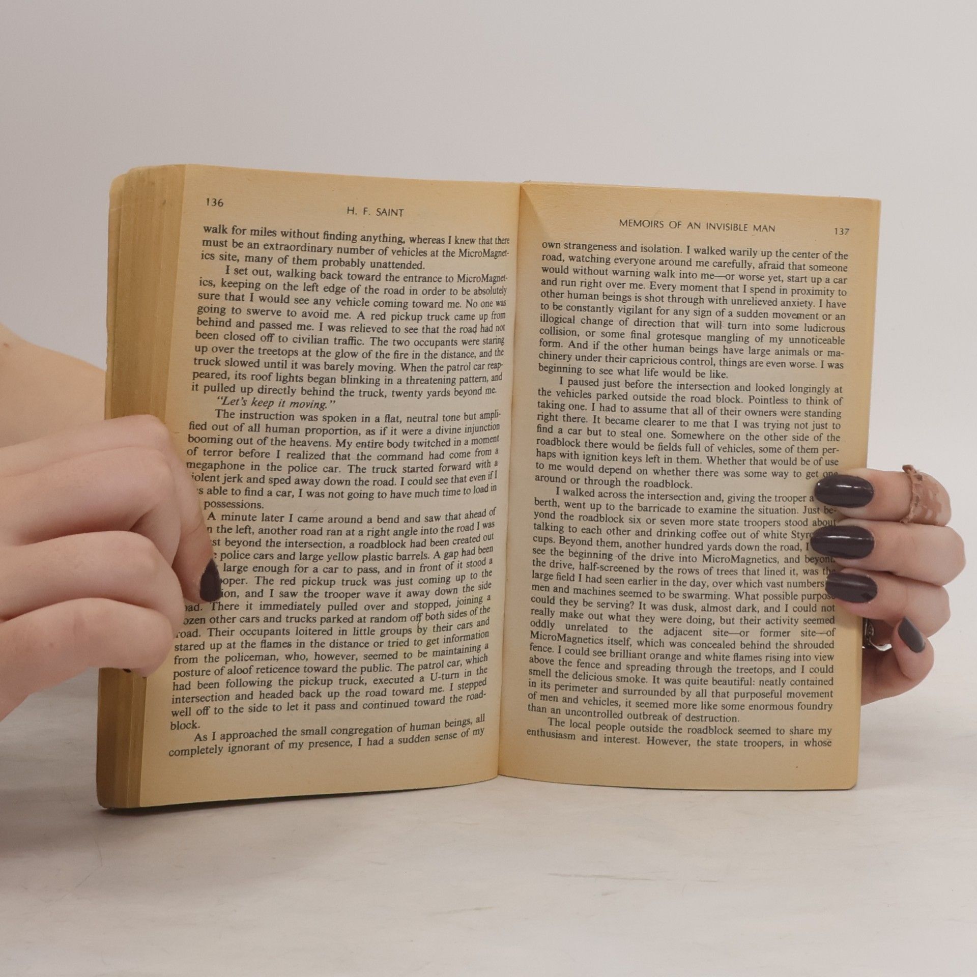 Harry F. Saint Memoirs of an Invisible Man