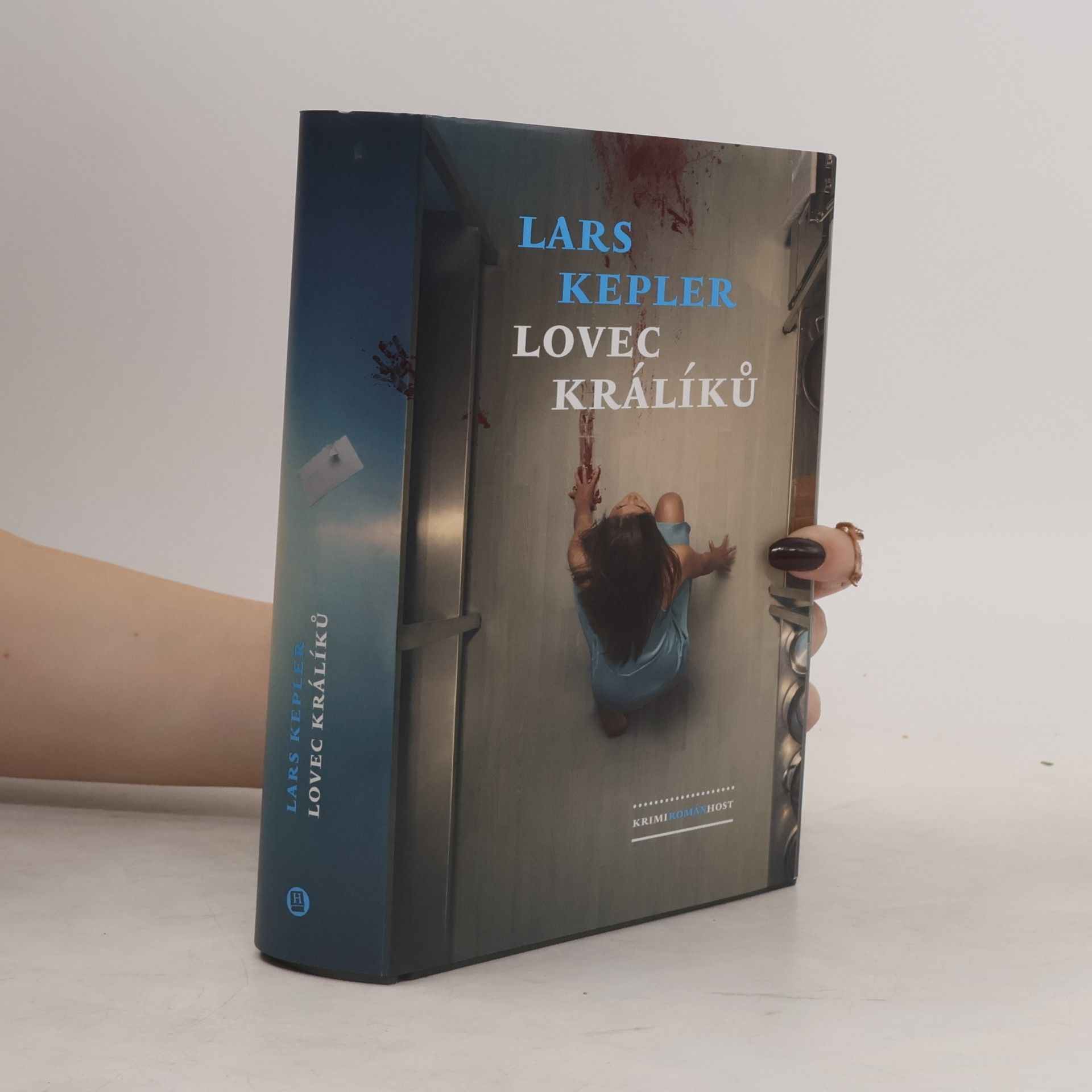Lars Kepler Lovec králíků