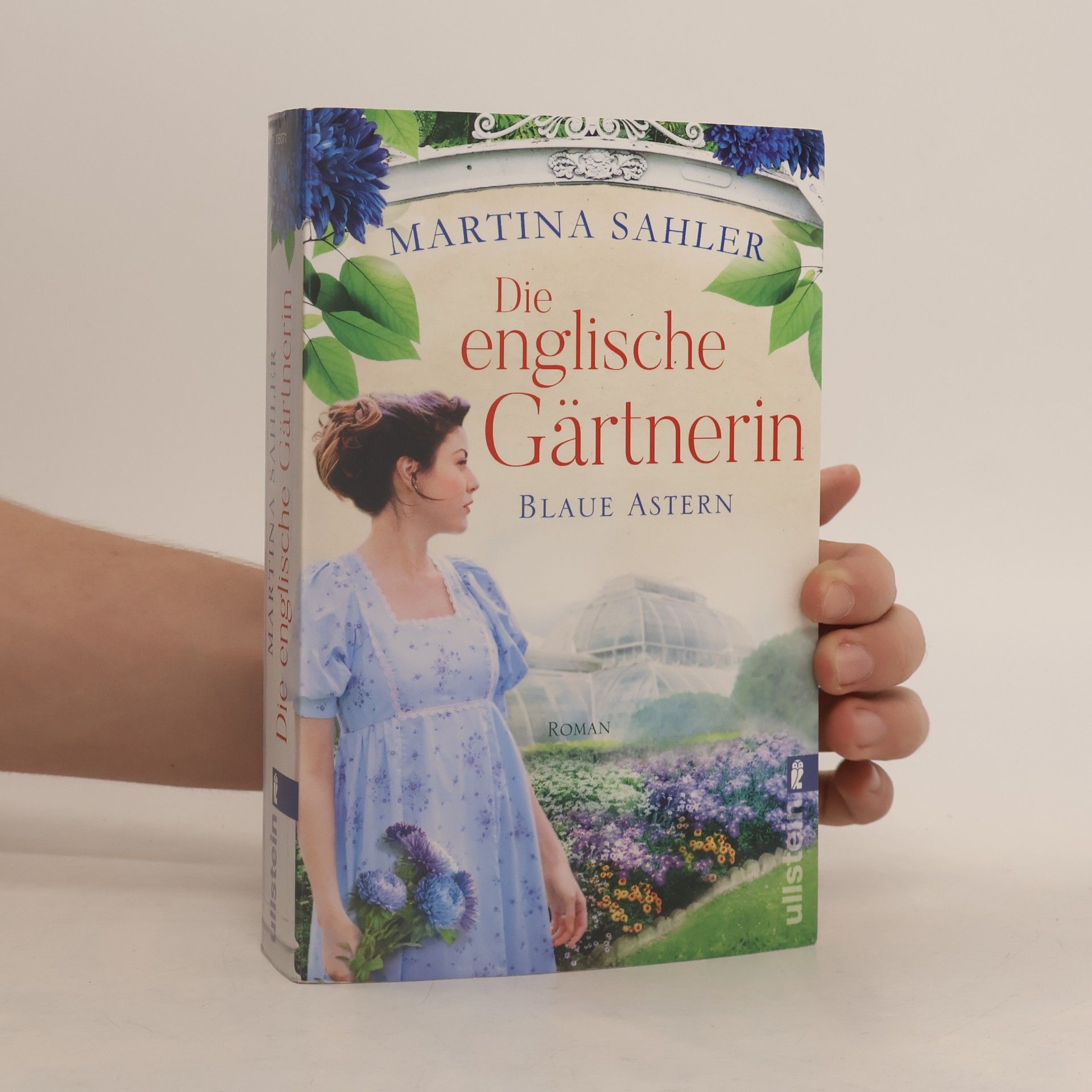 Martina Sahler Die englische Gärtnerin - Blaue Astern