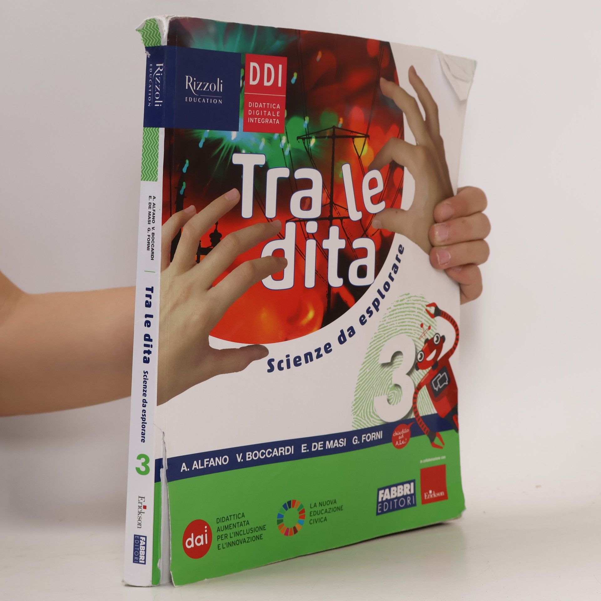 A. Alfano Tra le dita