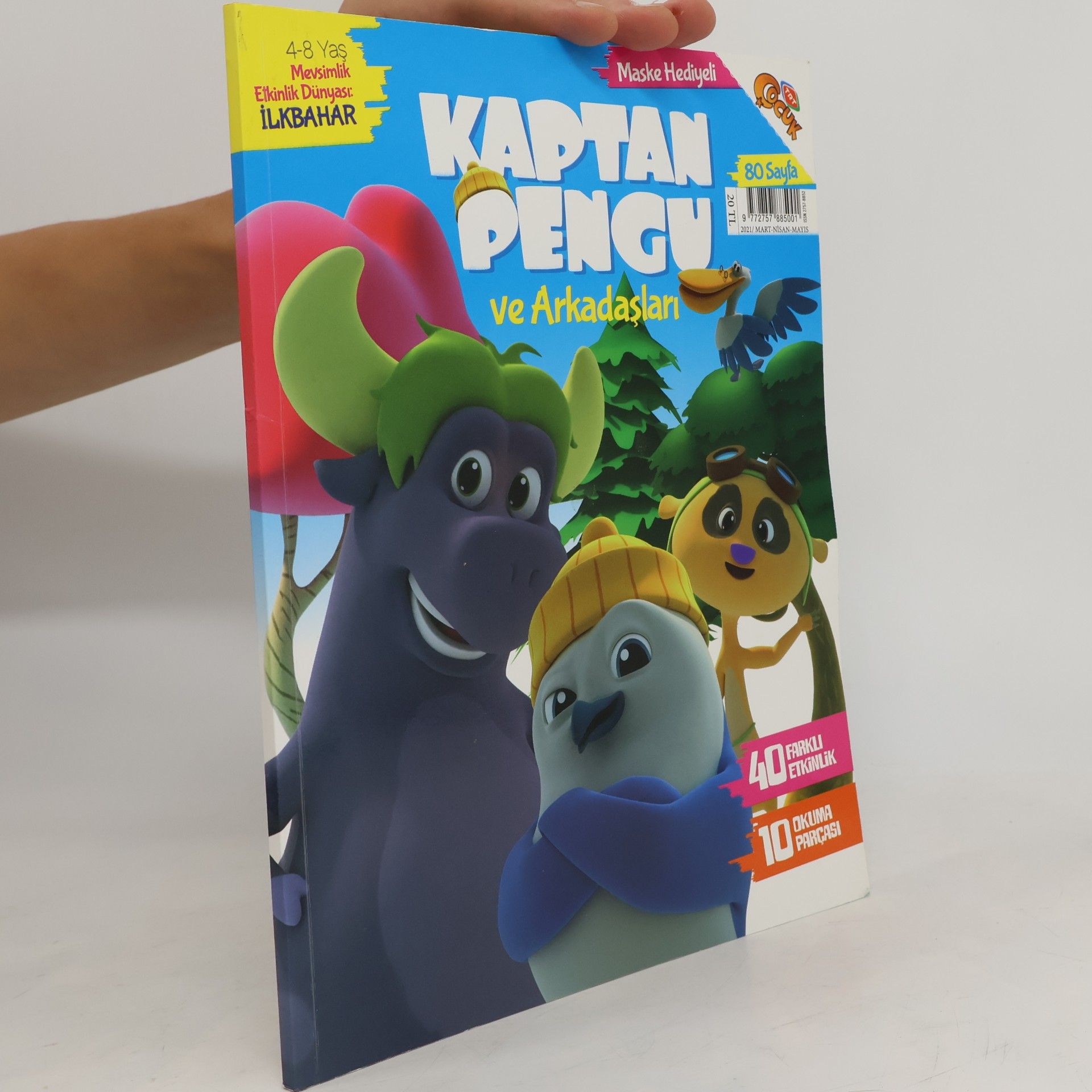 Gökçe Özder Kaptan Pengu ve Arkadaşları