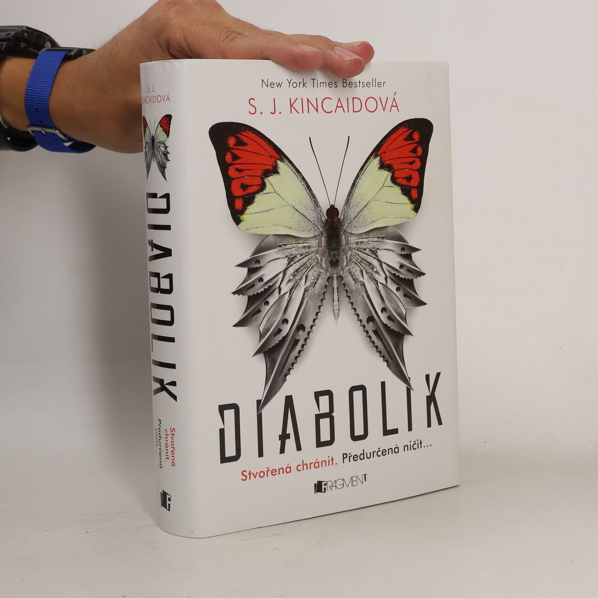 S.J. Kincaid Diabolik