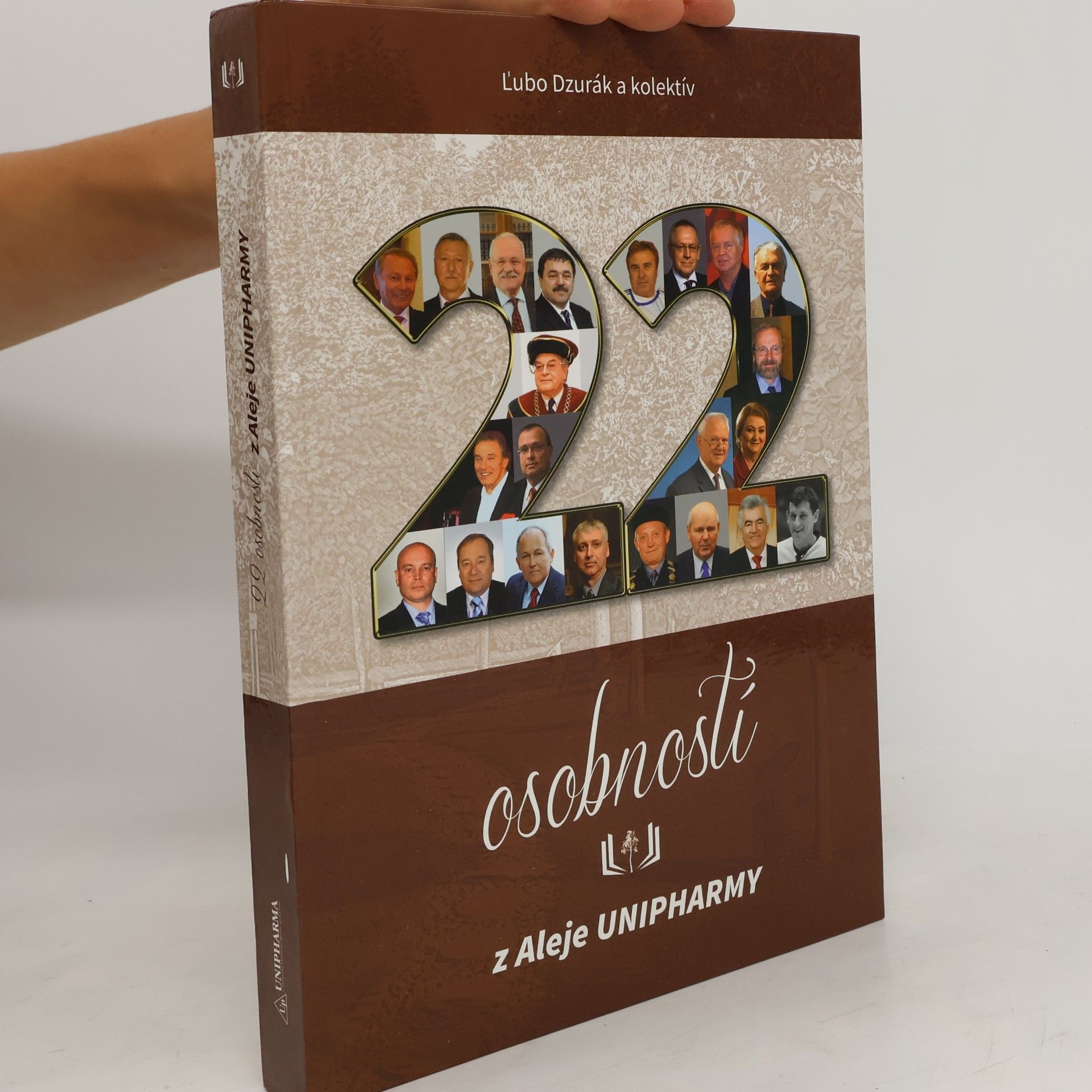 22 osobností z Aleje Unipharmy