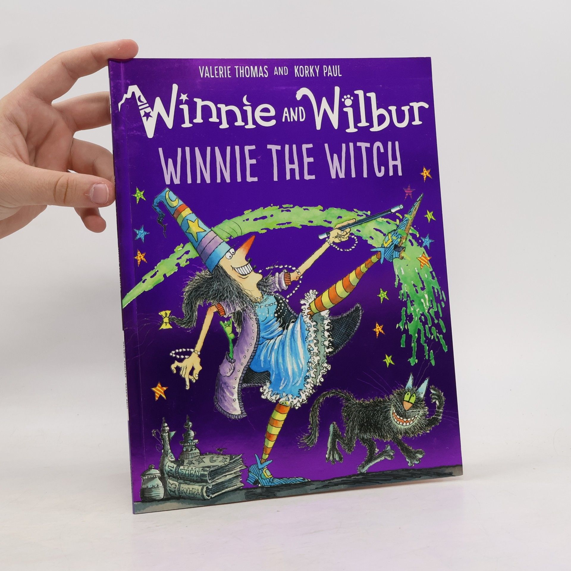 Korky Paul Winnie and Wilbur: Winnie the Witch