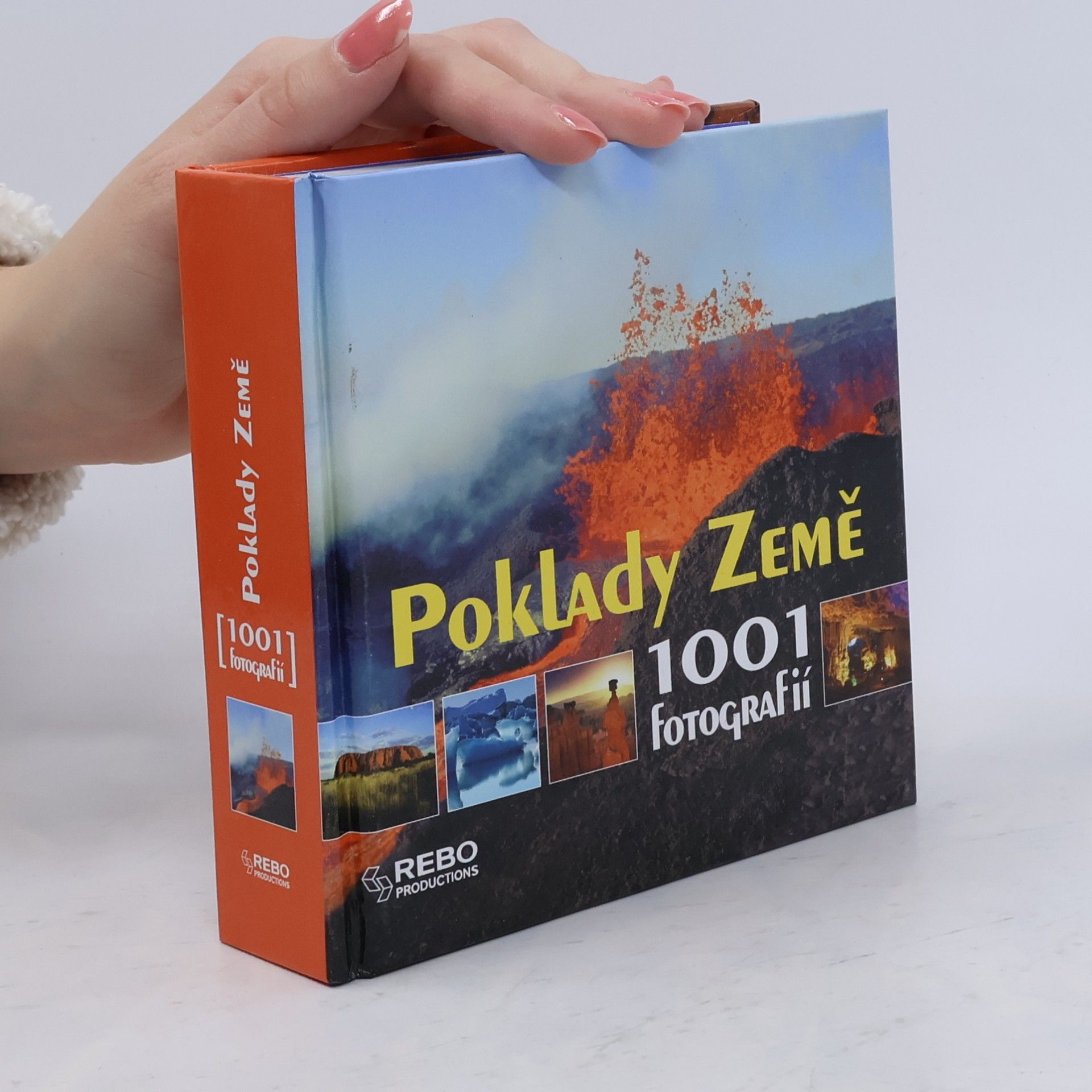 Claude Faber Poklady Země: 1001 fotografií