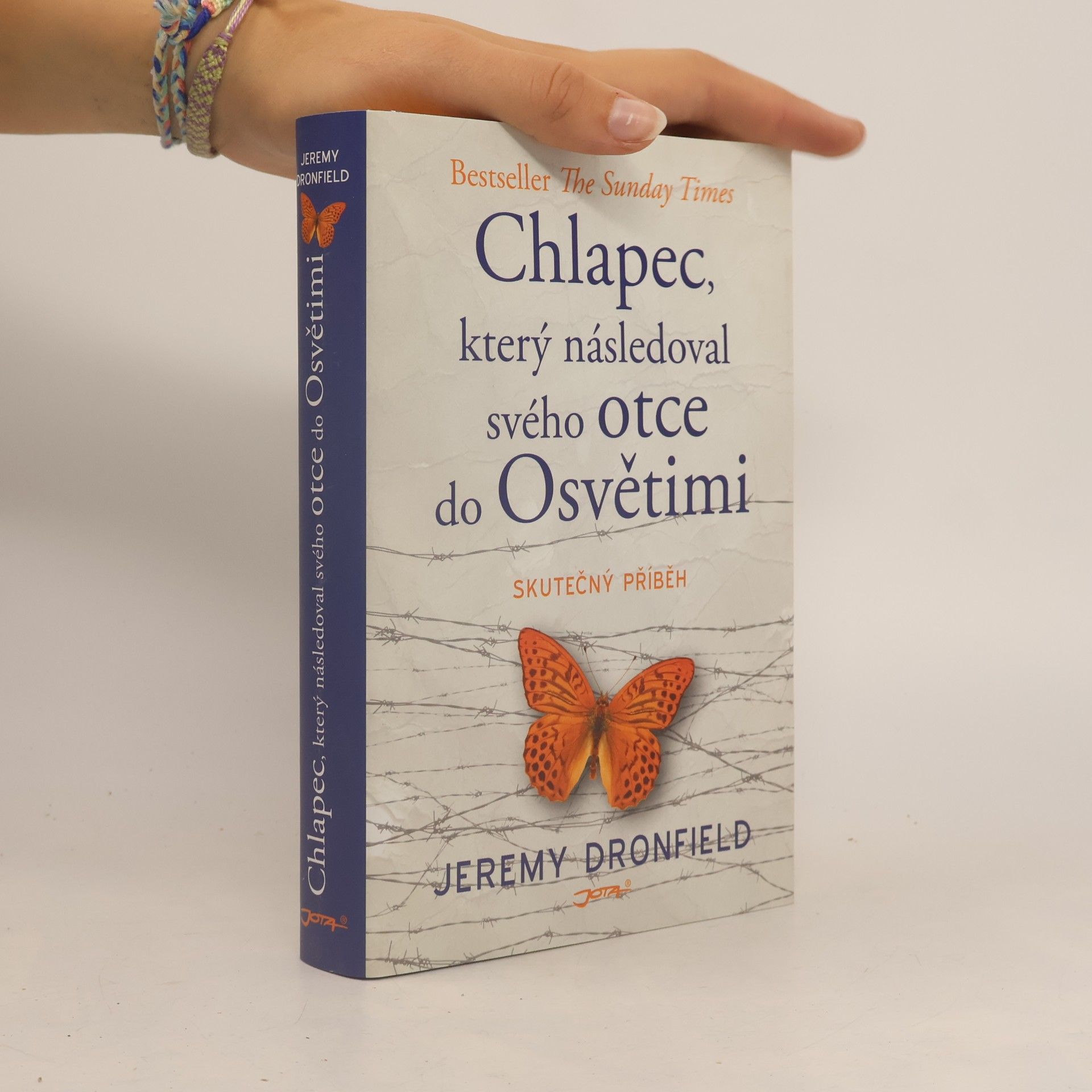 Chlapec, který následoval svého otce do Osvětimi : skutečný příběh