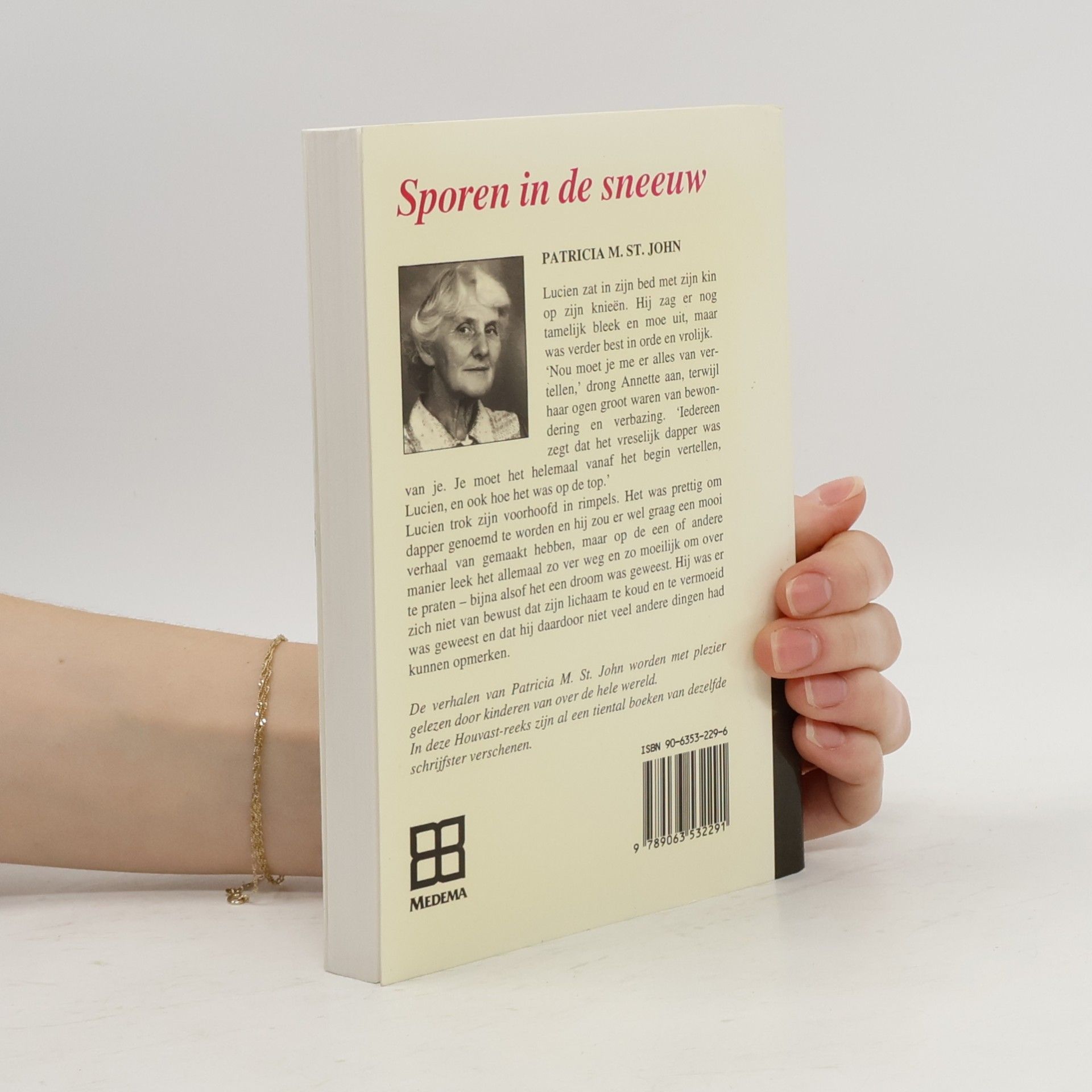 Patricia St. John Sporen in de sneeuw