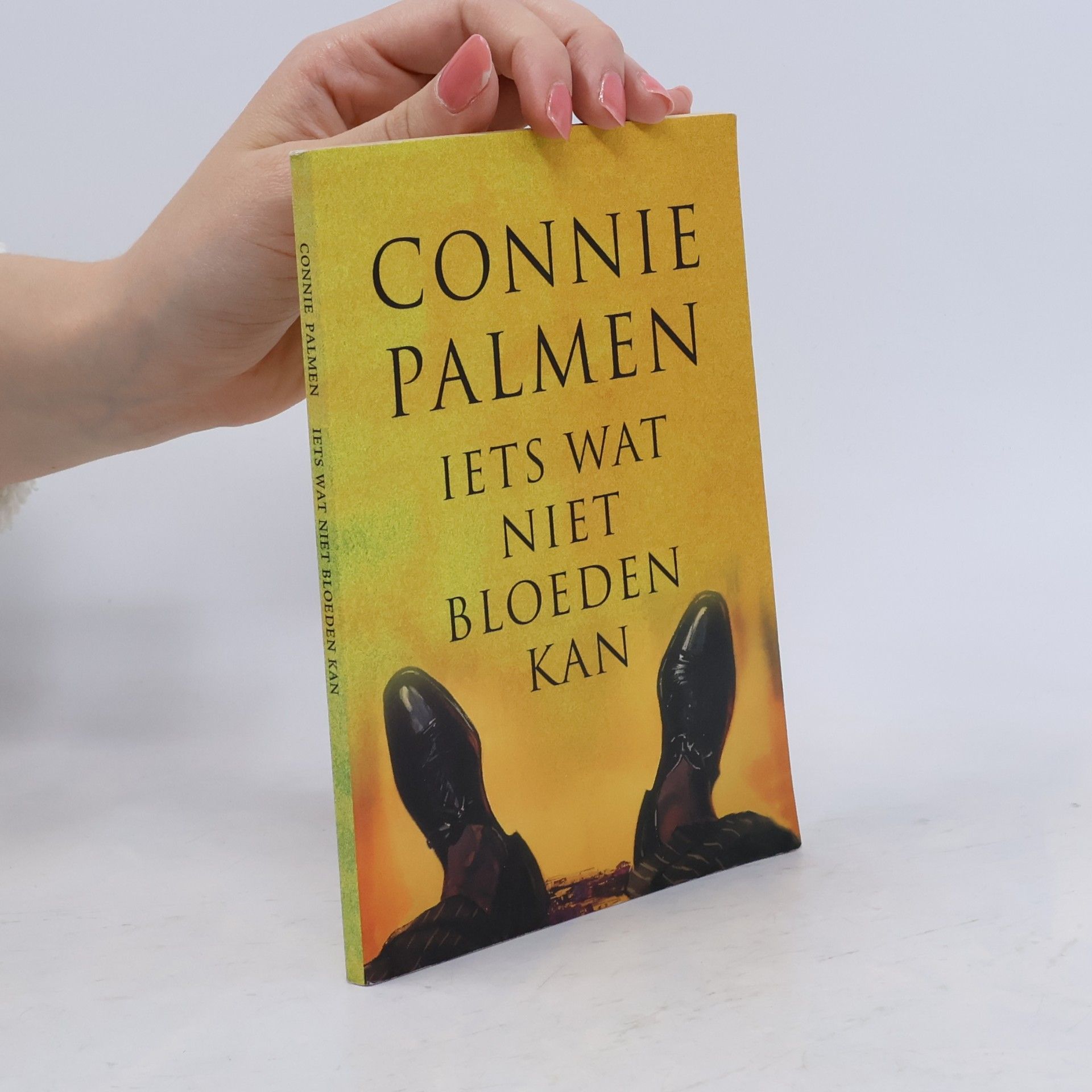 Connie Palmen Iets wat niet bloeden kan