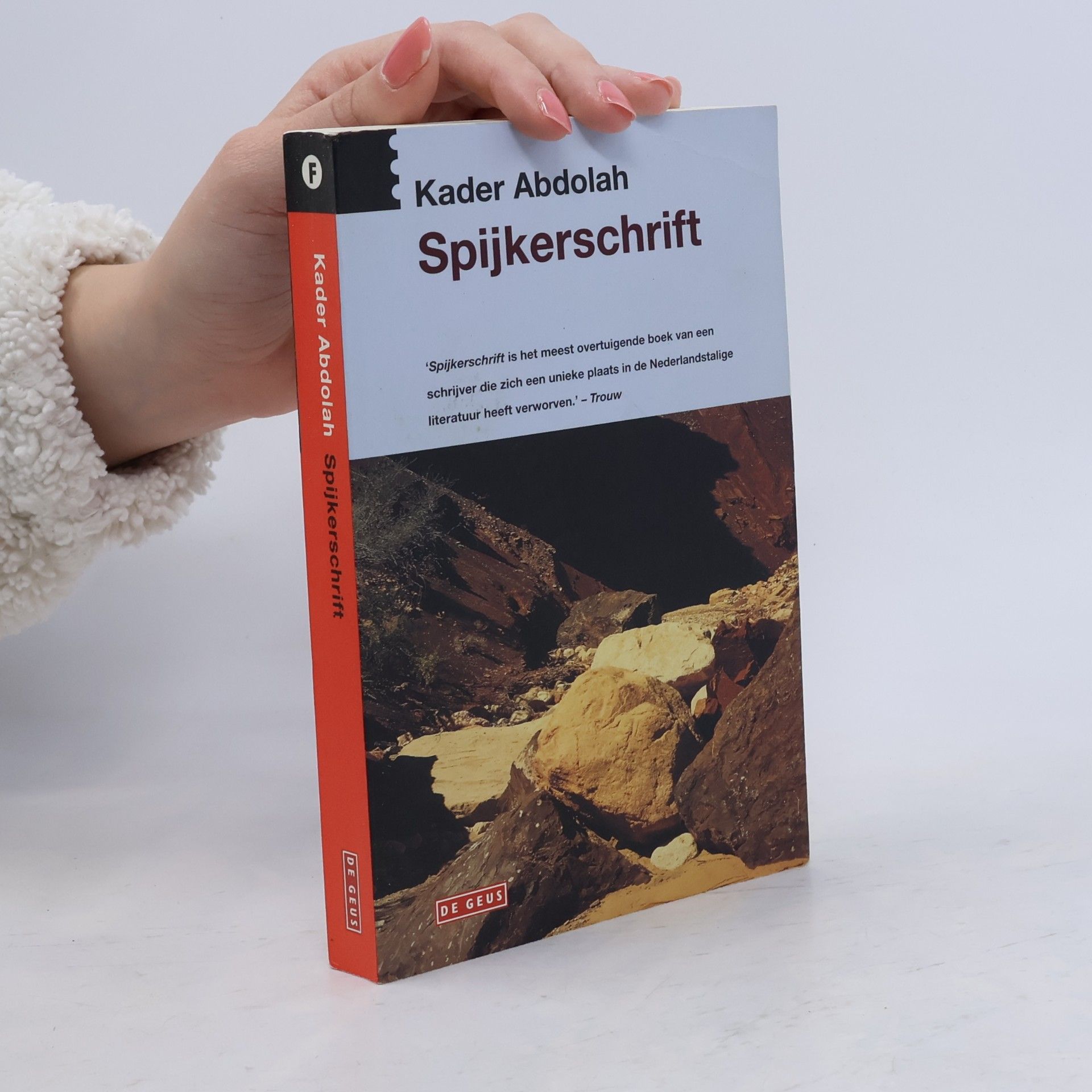 Kader Abdolah Spijkerschrift