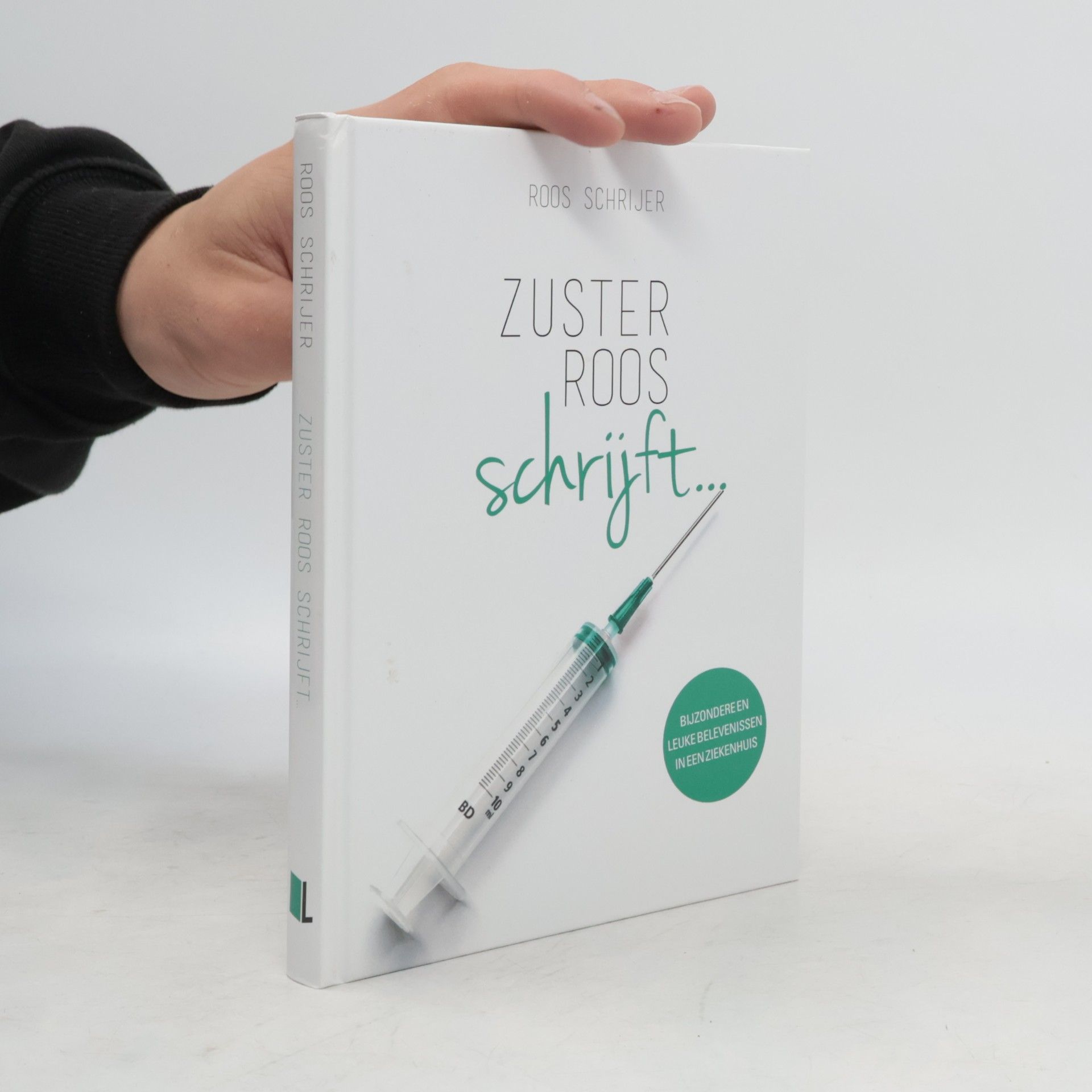 Schrijer, Roos Zuster Roos schrijft