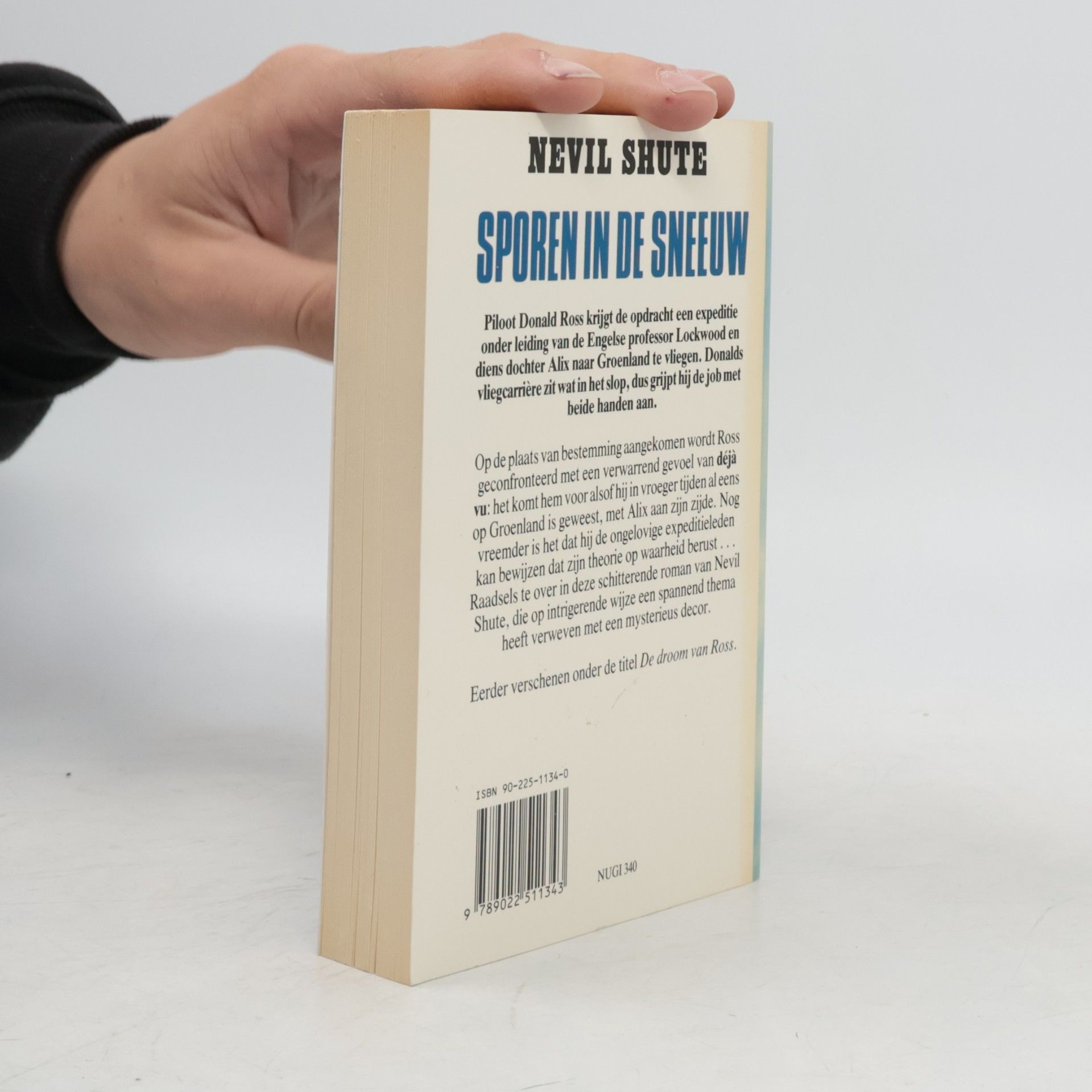 Nevil Shute Sporen in de sneeuw