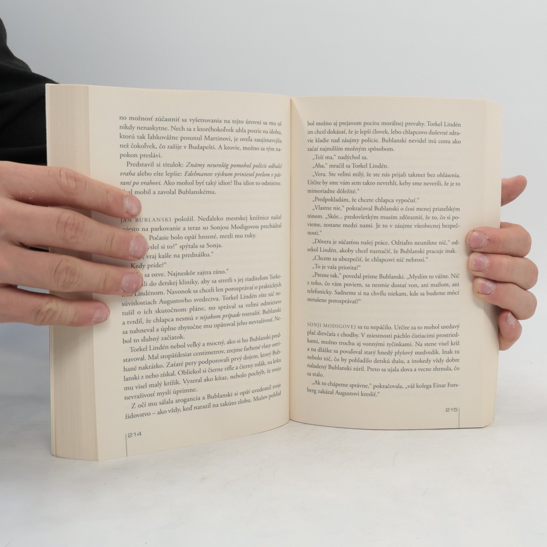 David Lagercrantz Dievča, ktoré uviazlo v pavúčej sieti