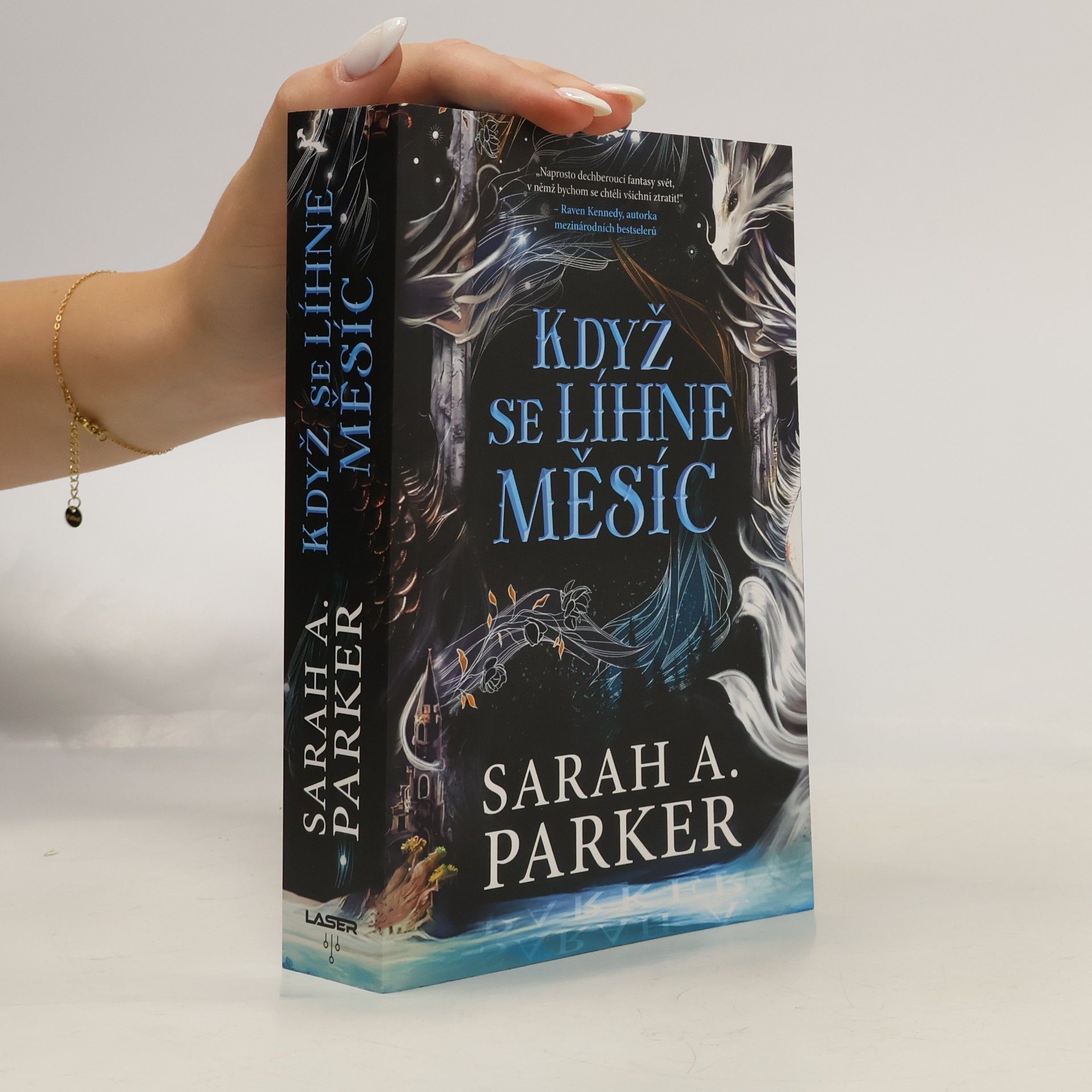 Sarah A. Parker Když se líhne měsíc