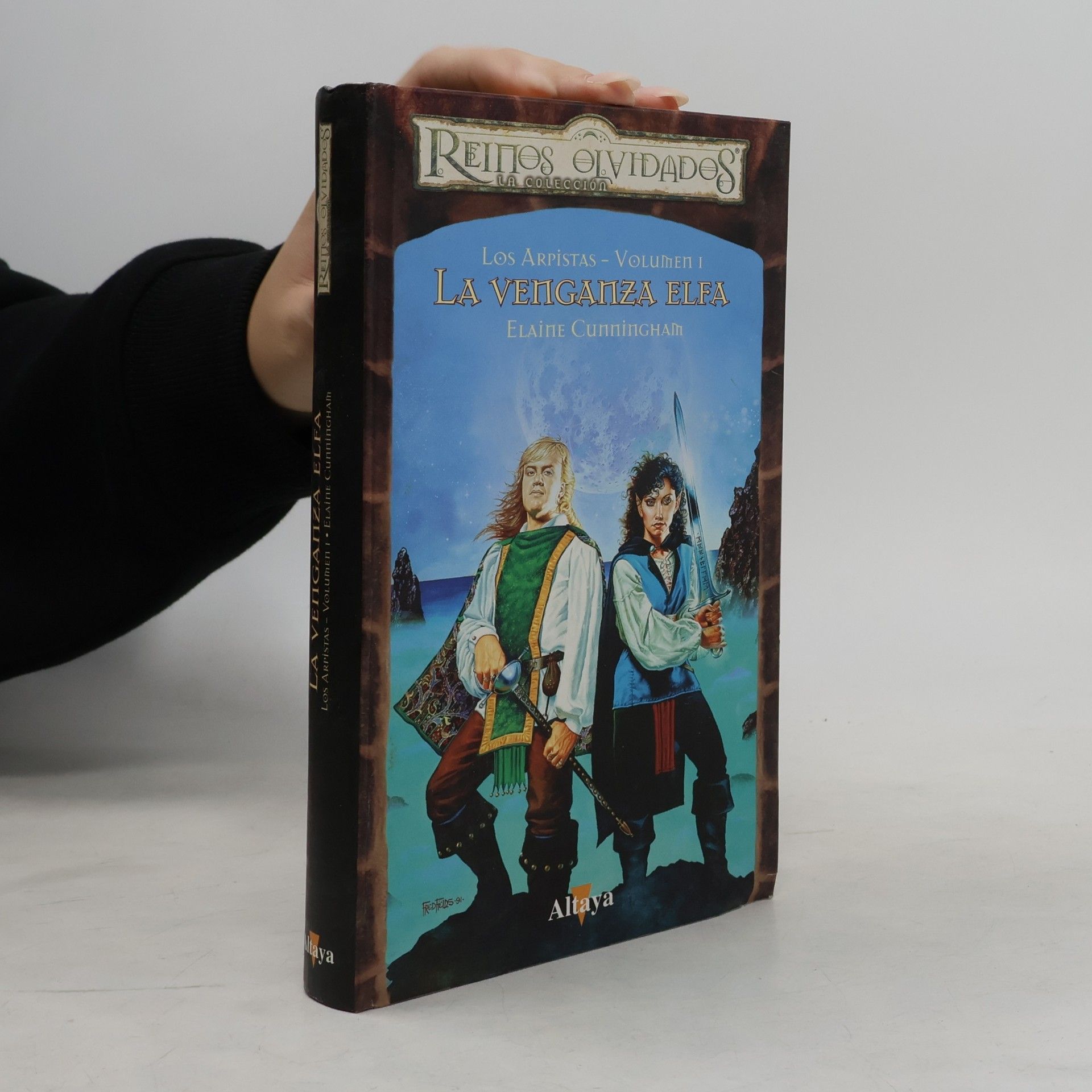Elaine Cunningham Los Arpistas - 1: La venganza elfa