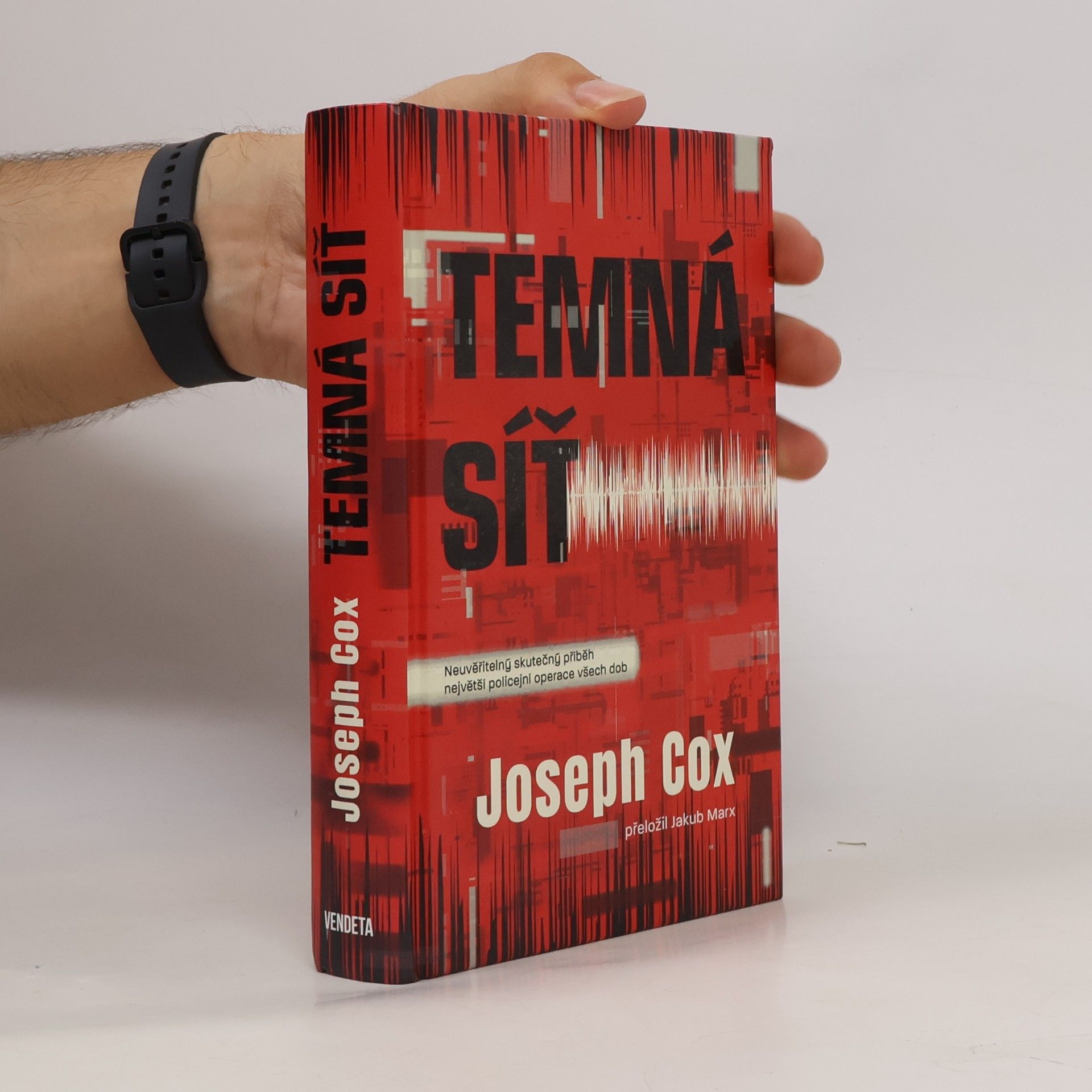 Joseph Cox Temná síť