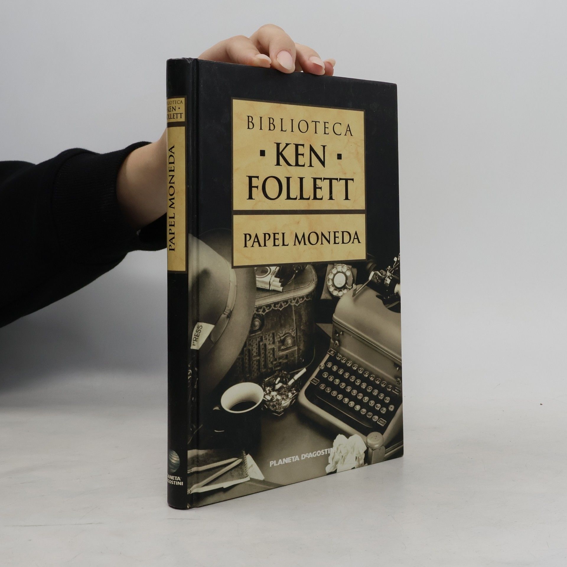 Montserrat Solanas Mata Biblioteca Ken Follett: Papel moneda