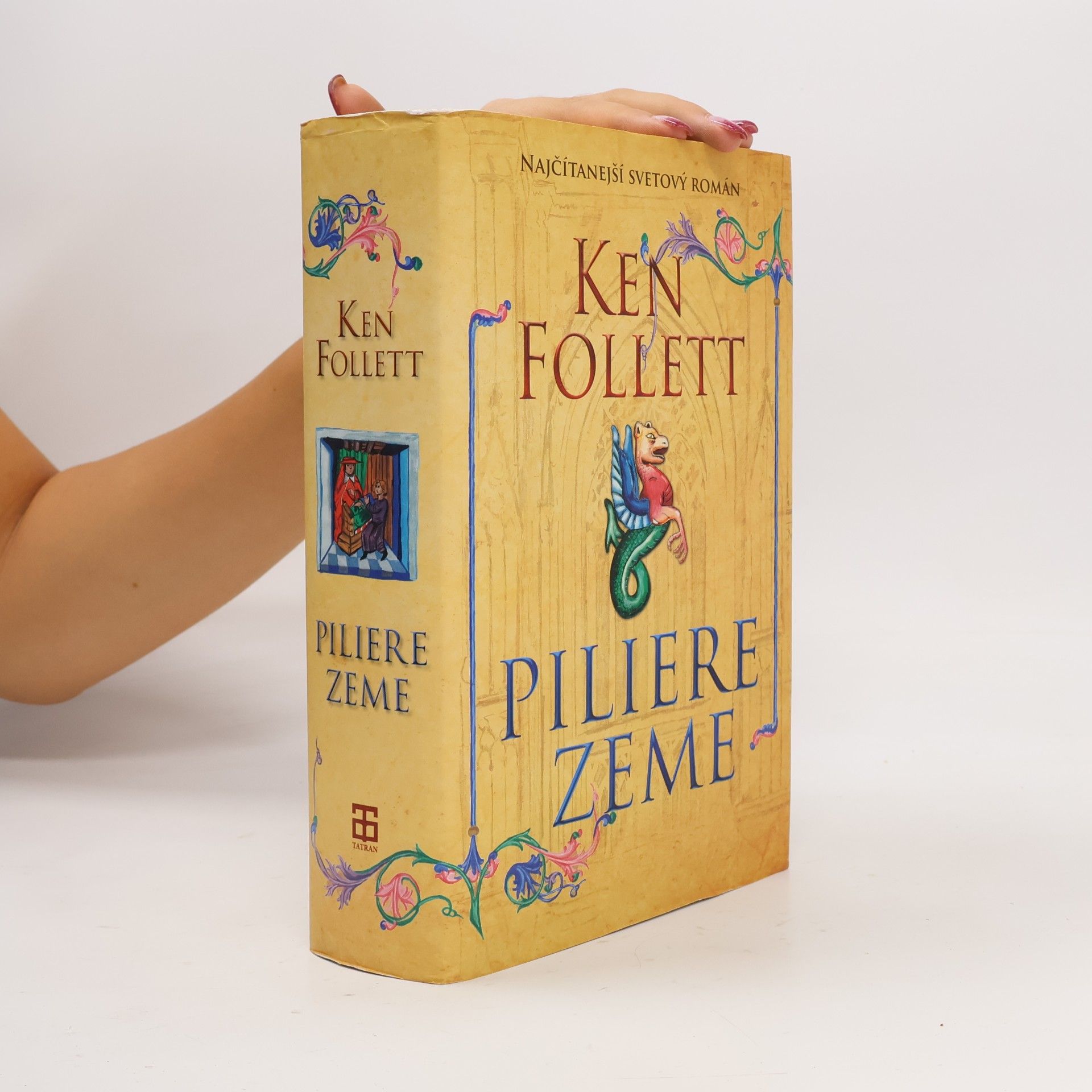 Ken Follett Piliere zeme
