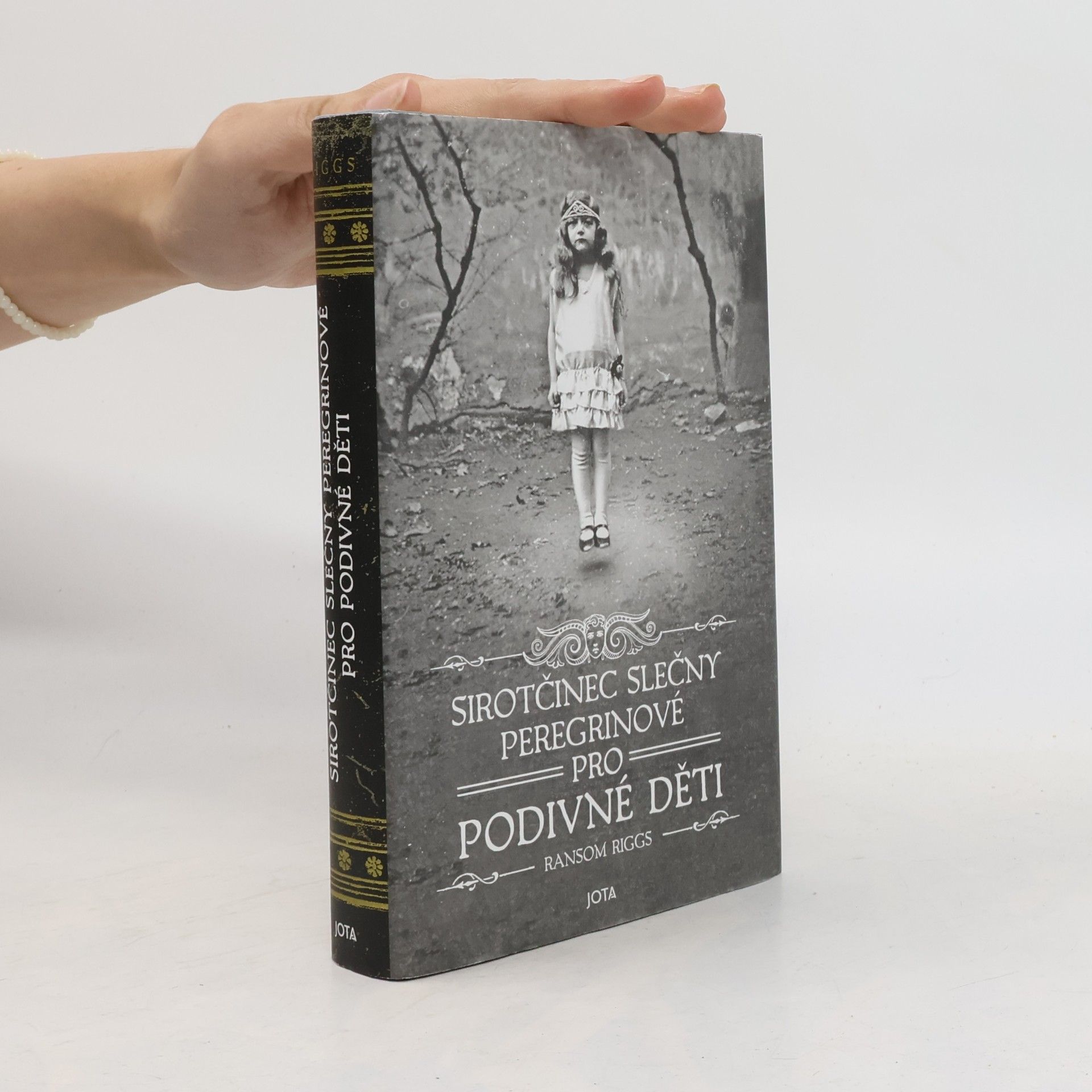 Ransom Riggs Sirotčinec slečny Peregrinové pro podivné děti