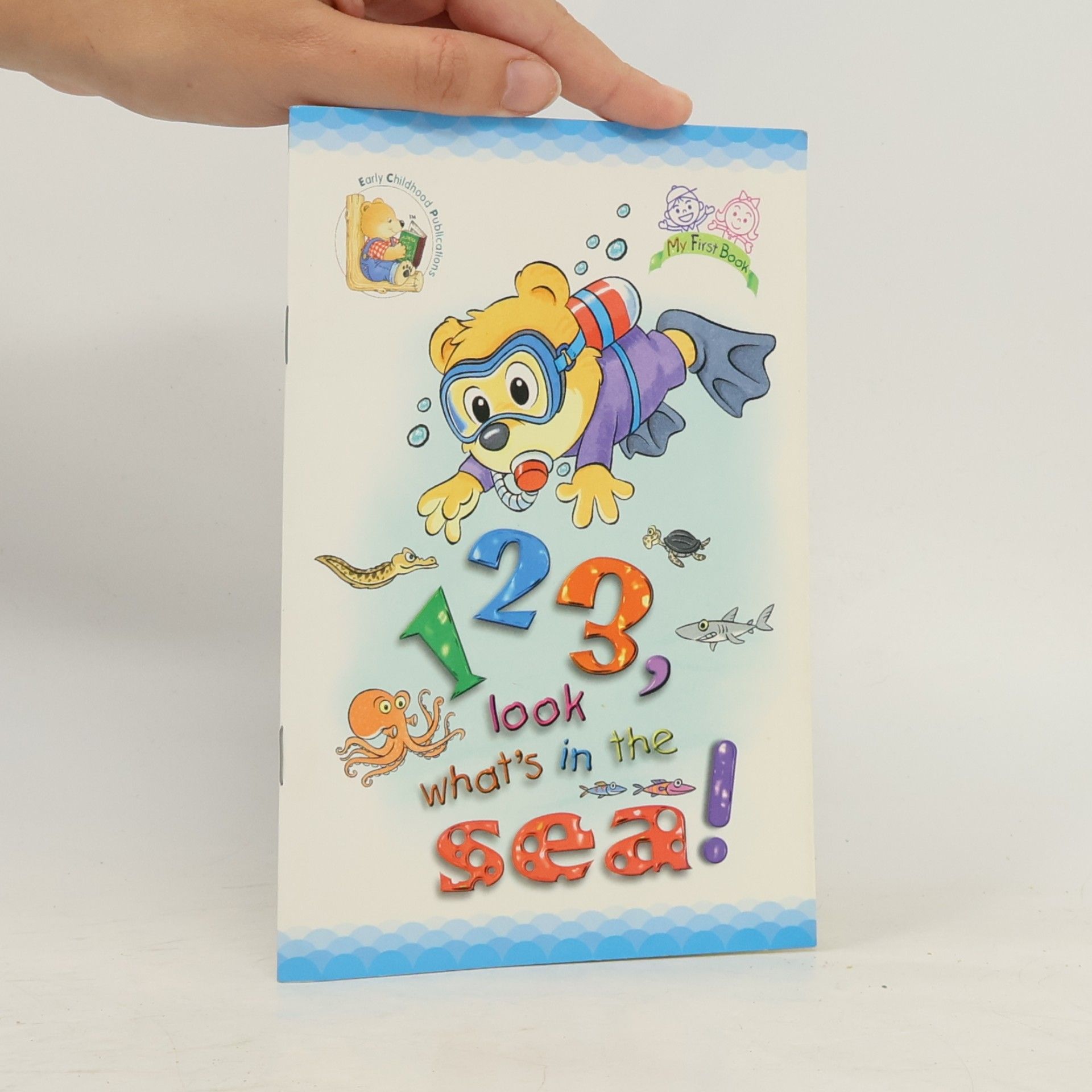 Various authors 1 2 3, Look What's in the Sea!