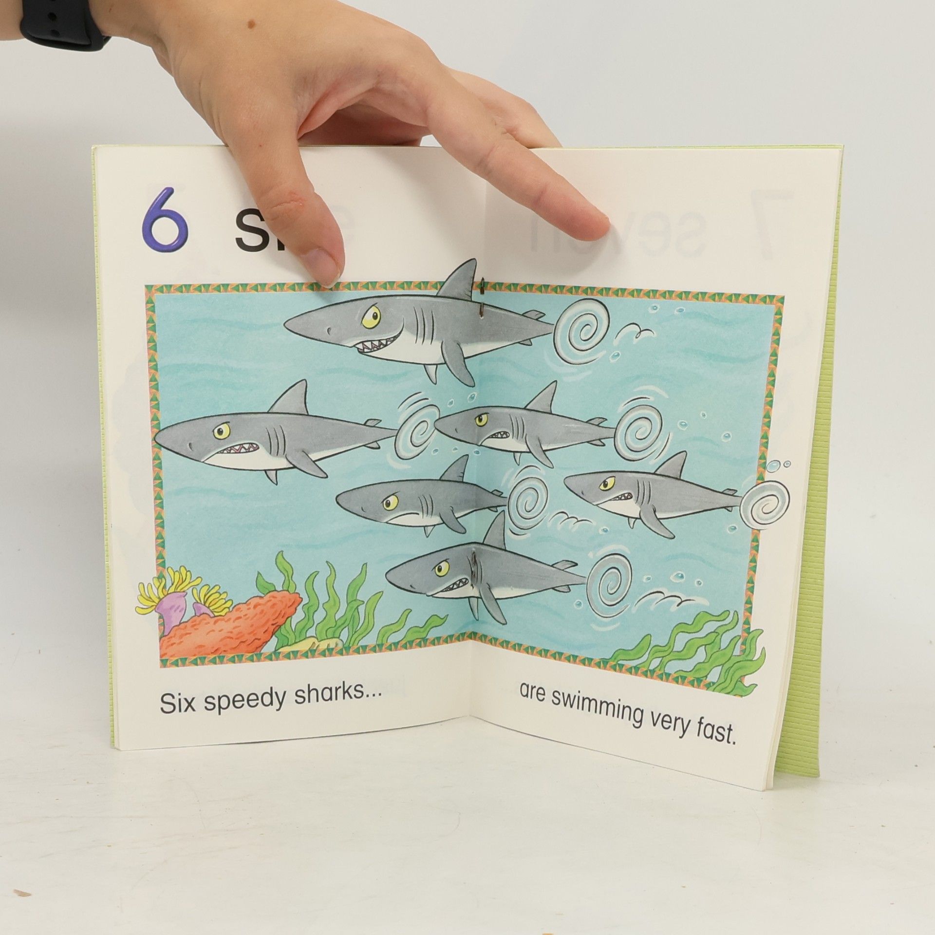 Various authors 1 2 3, Look What's in the Sea!
