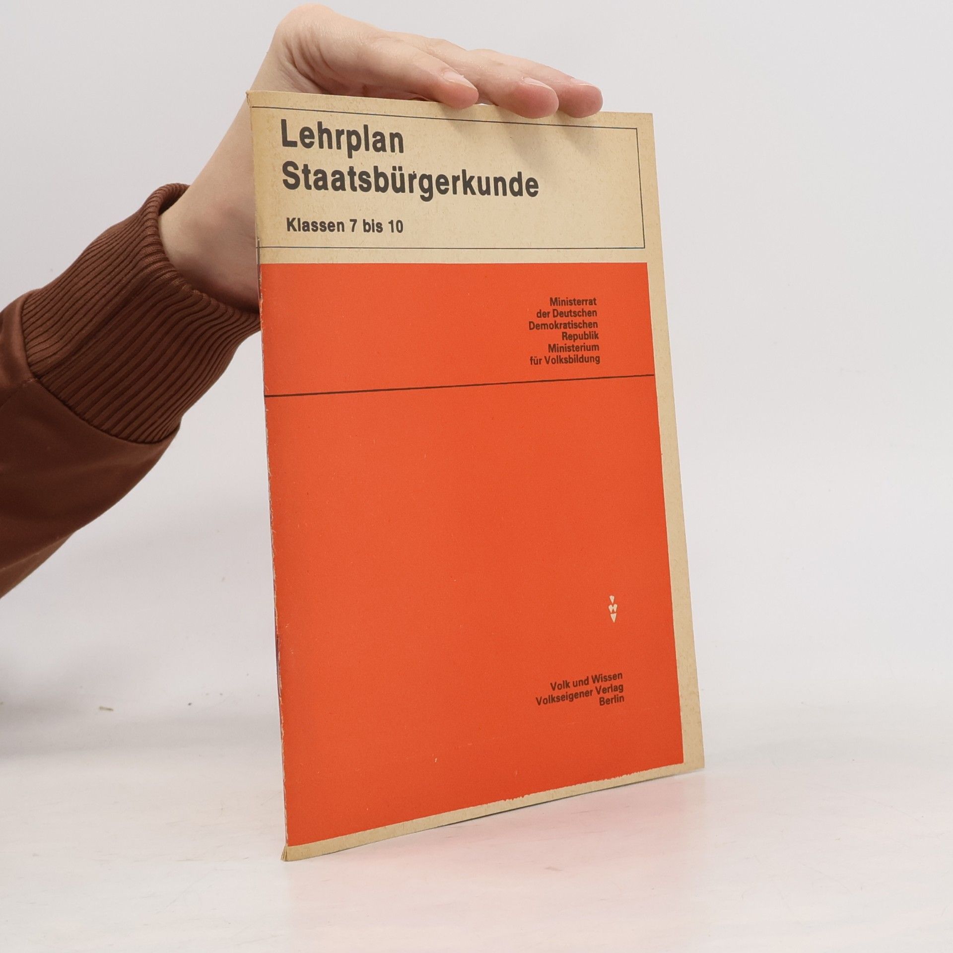 kolektiv Lehrplan Staatsbürgerkunde