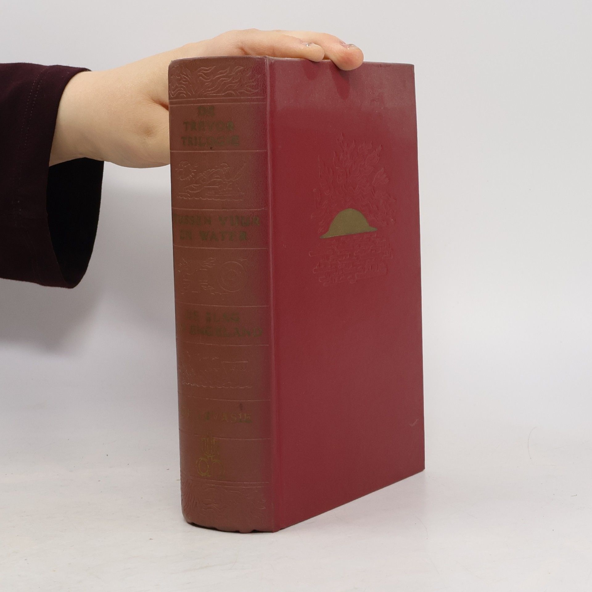 Various authors Tussen vuur en water