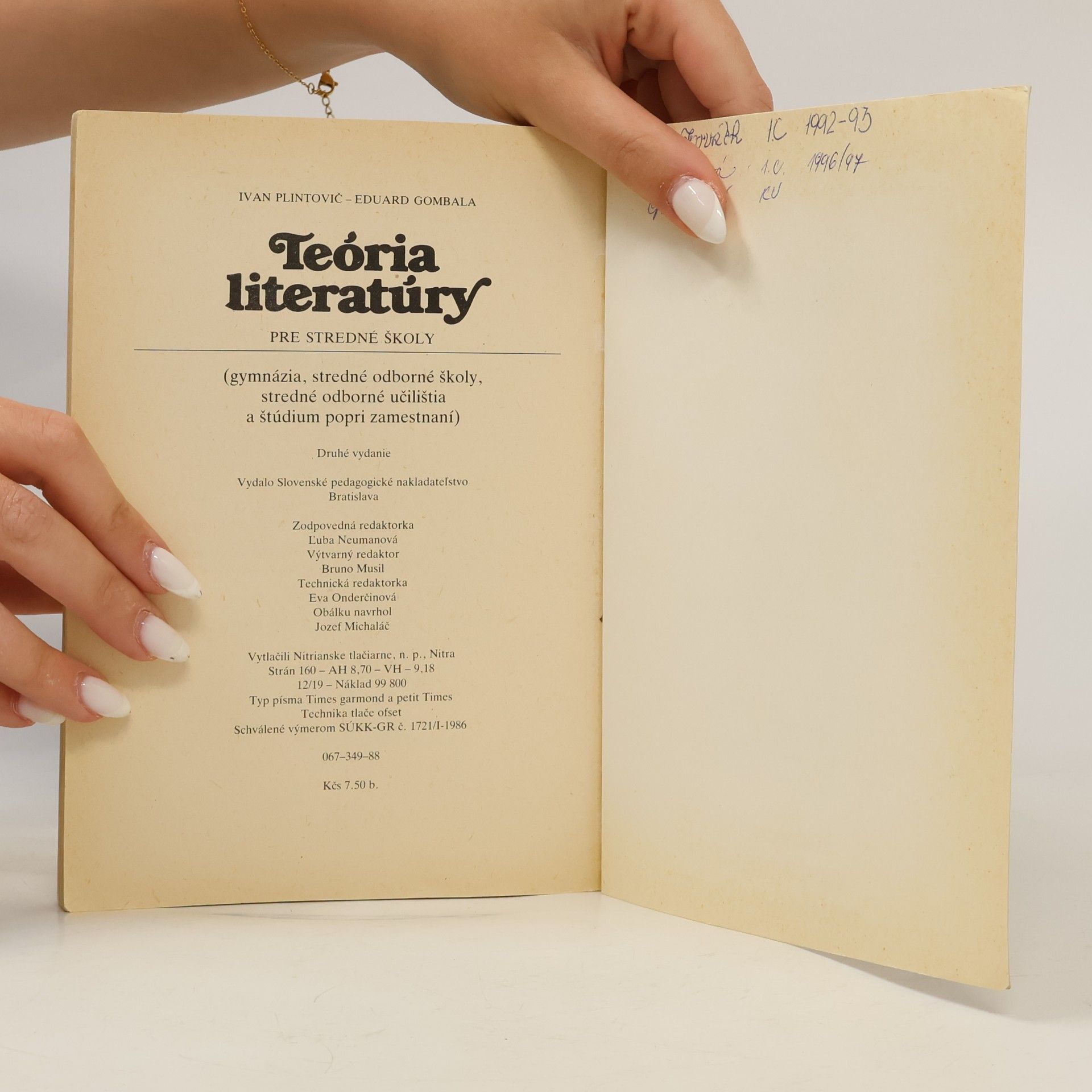 Ľuba Neumanová Teória literatury pre stredné školy