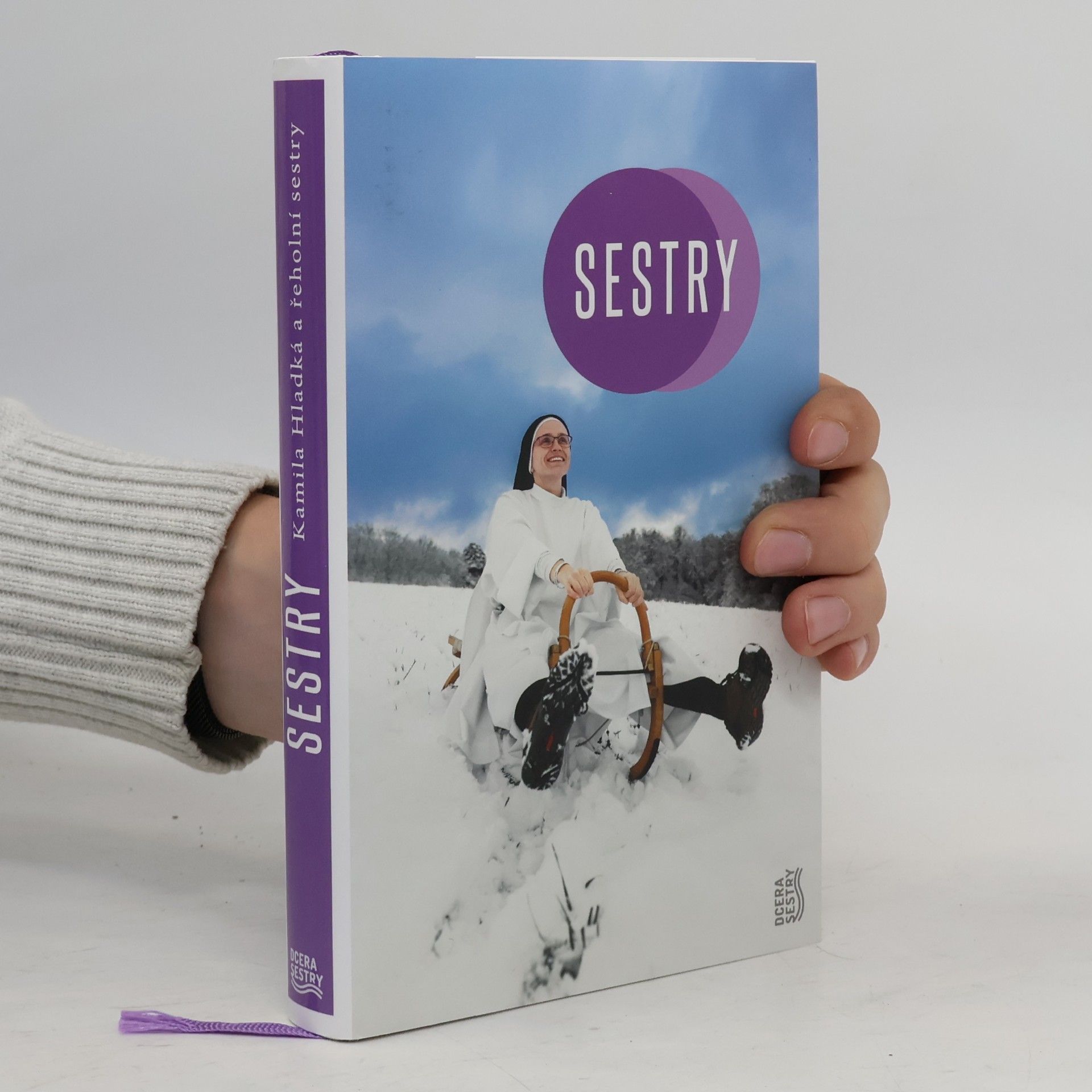 Kamila Hladká Sestry