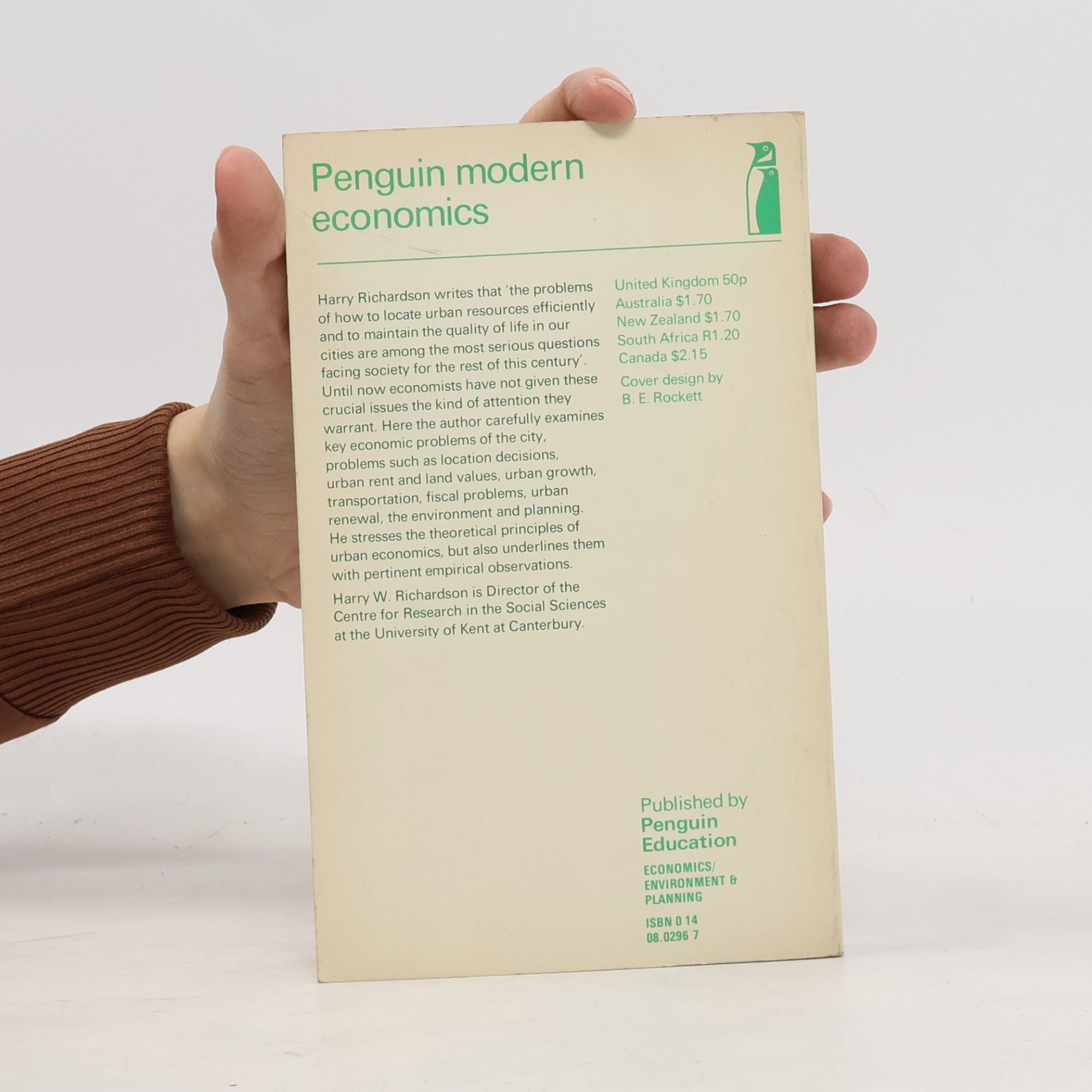 Harry Ward Richardson Penguin Modern Economics: Urban Economics