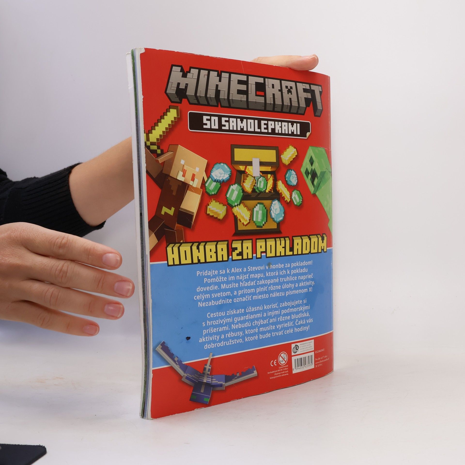 kolektiv Minecraft so samolepkami: honba za pokladom